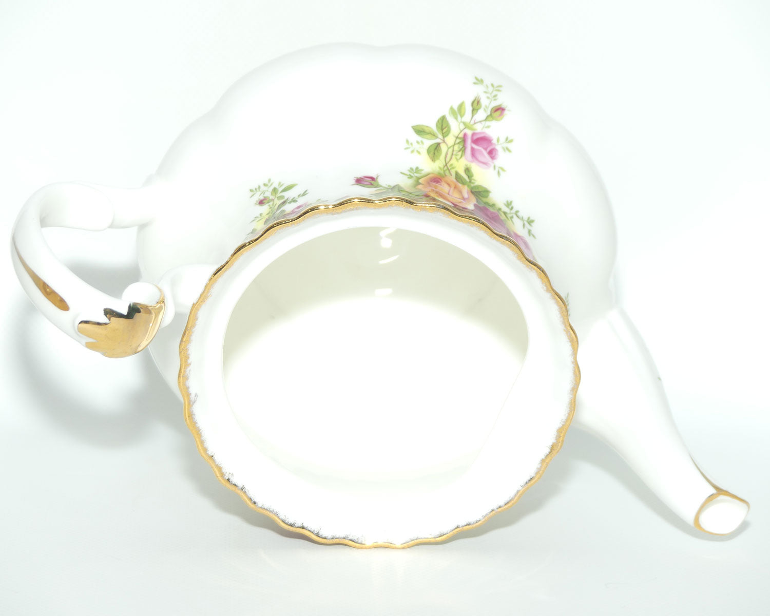 Royal Albert Bone China England Old Country Roses tea pot | 1250ml | ©1962 backstamp