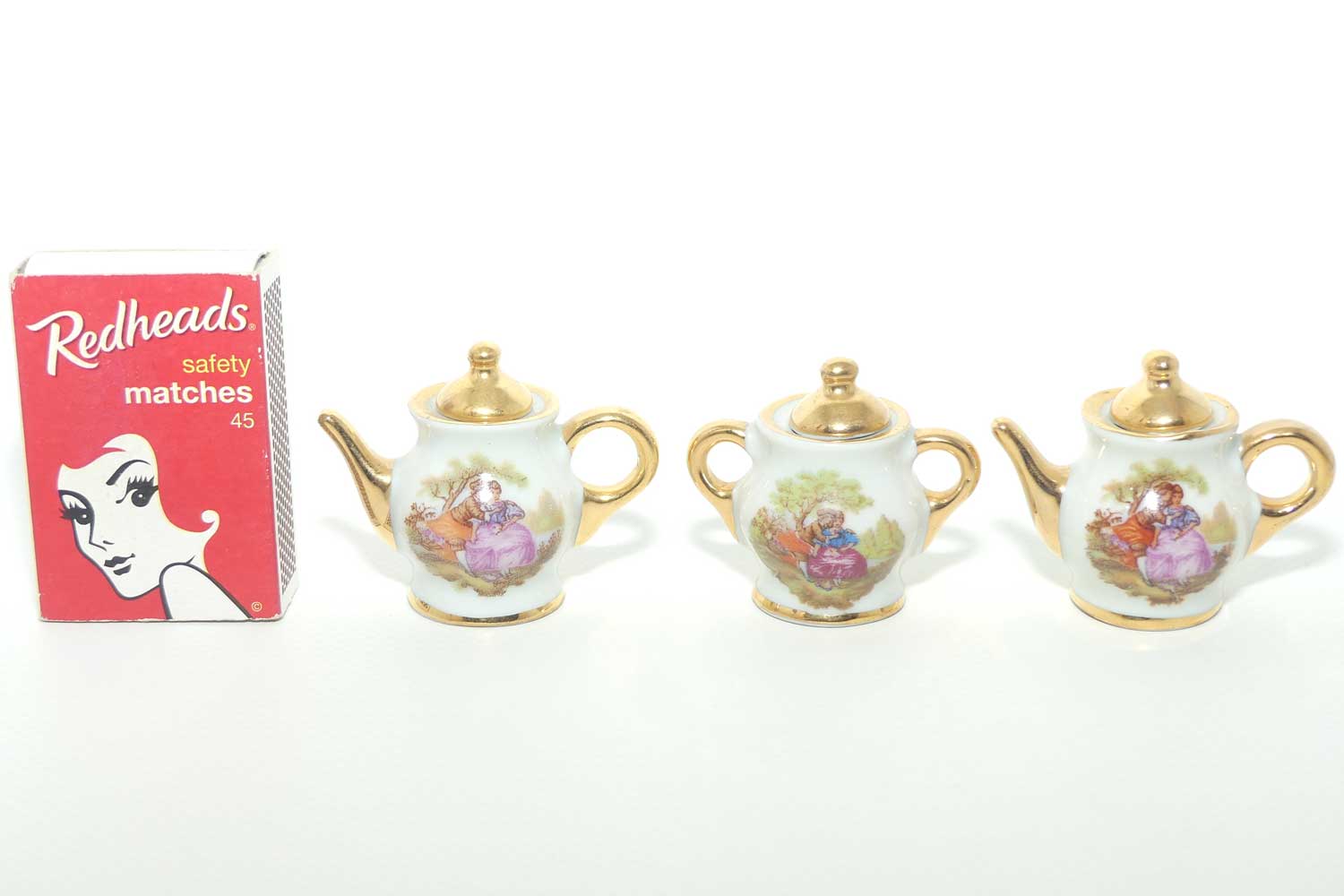 Limoges France collection of 3 tea service items | White and Gold