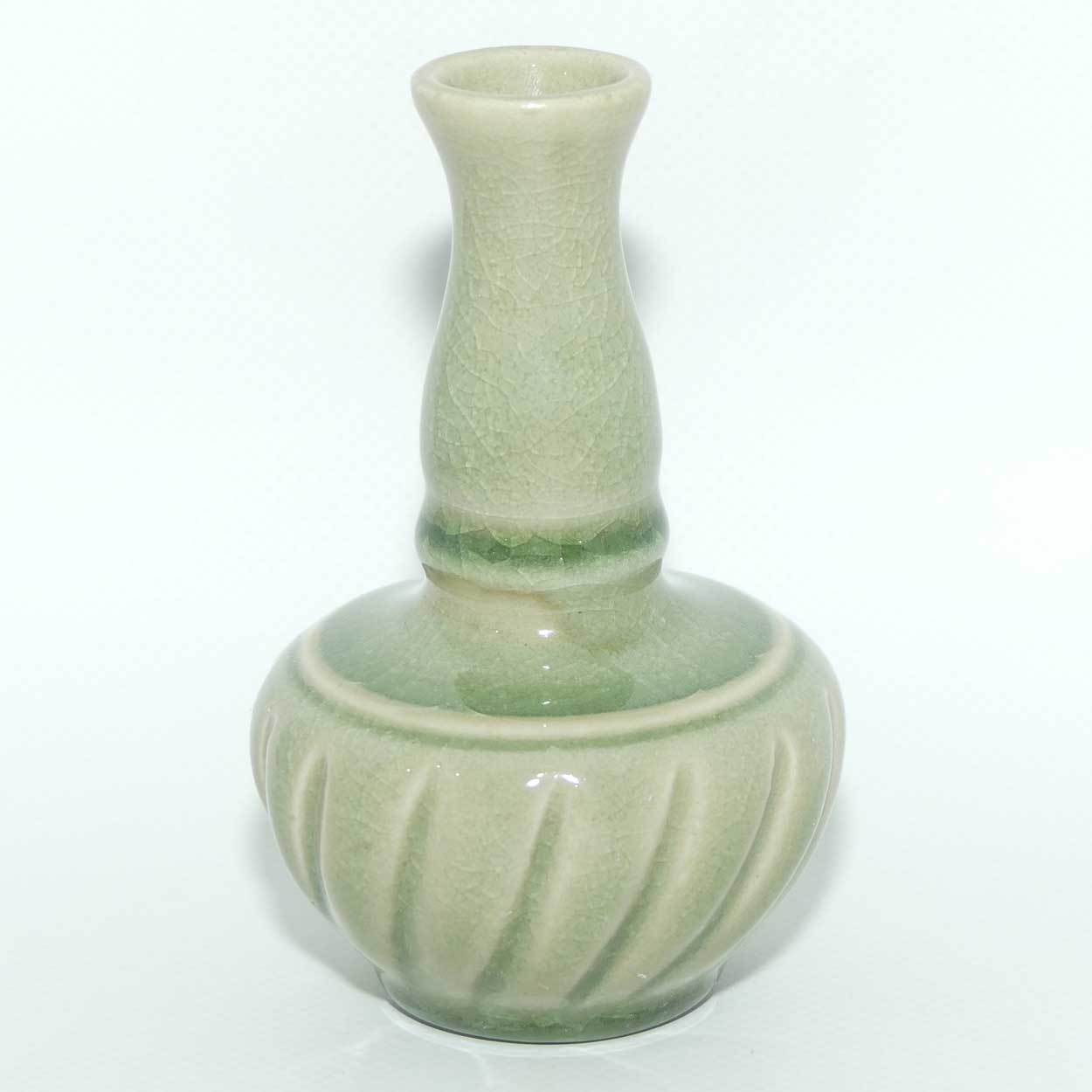 Thai Celadon vase | Gadrooned base | 11.5cm