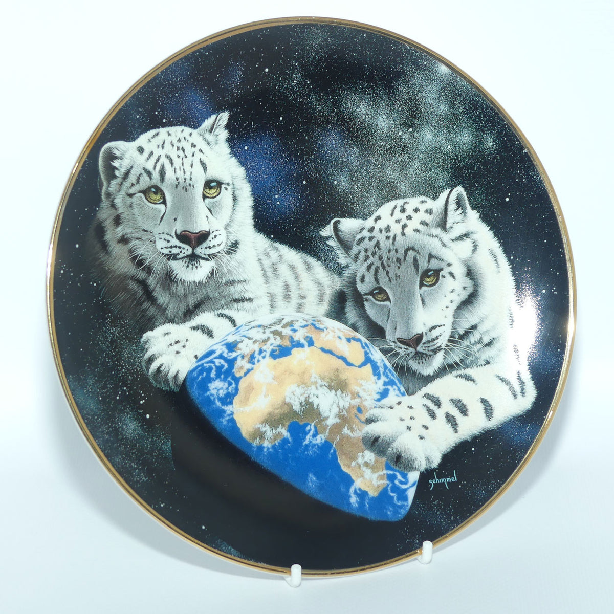 Royal Doulton Big Cats plate by Schimmel | The Embrace