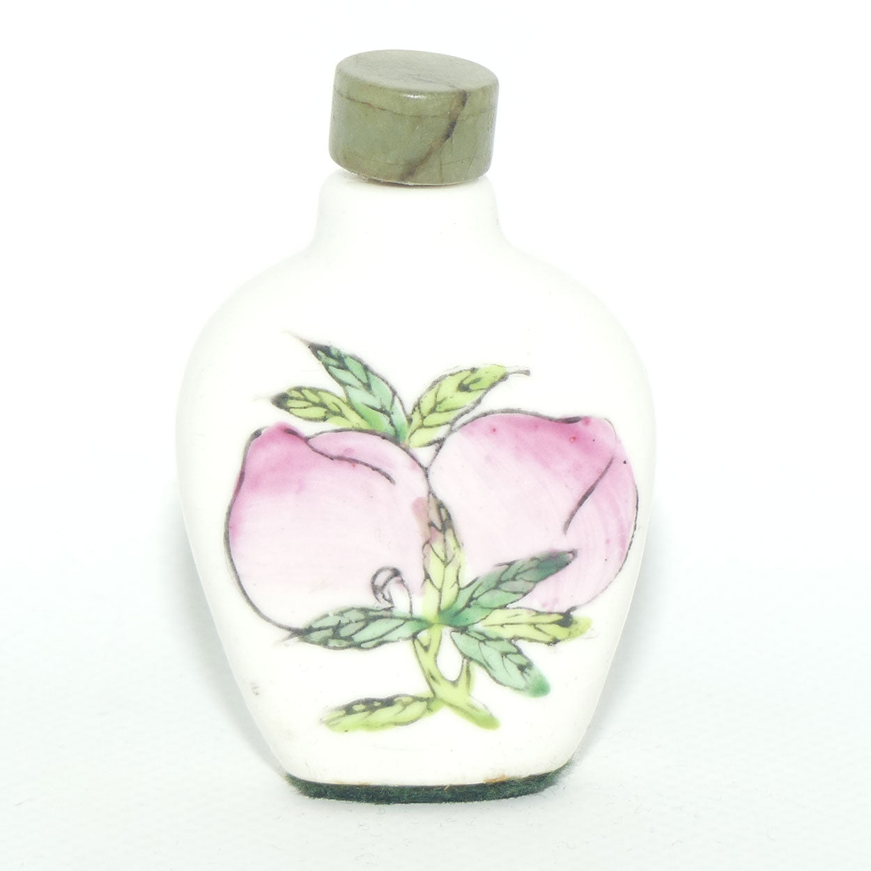 Chinese snuff bottle with greenstone stopper | Three Leg Race