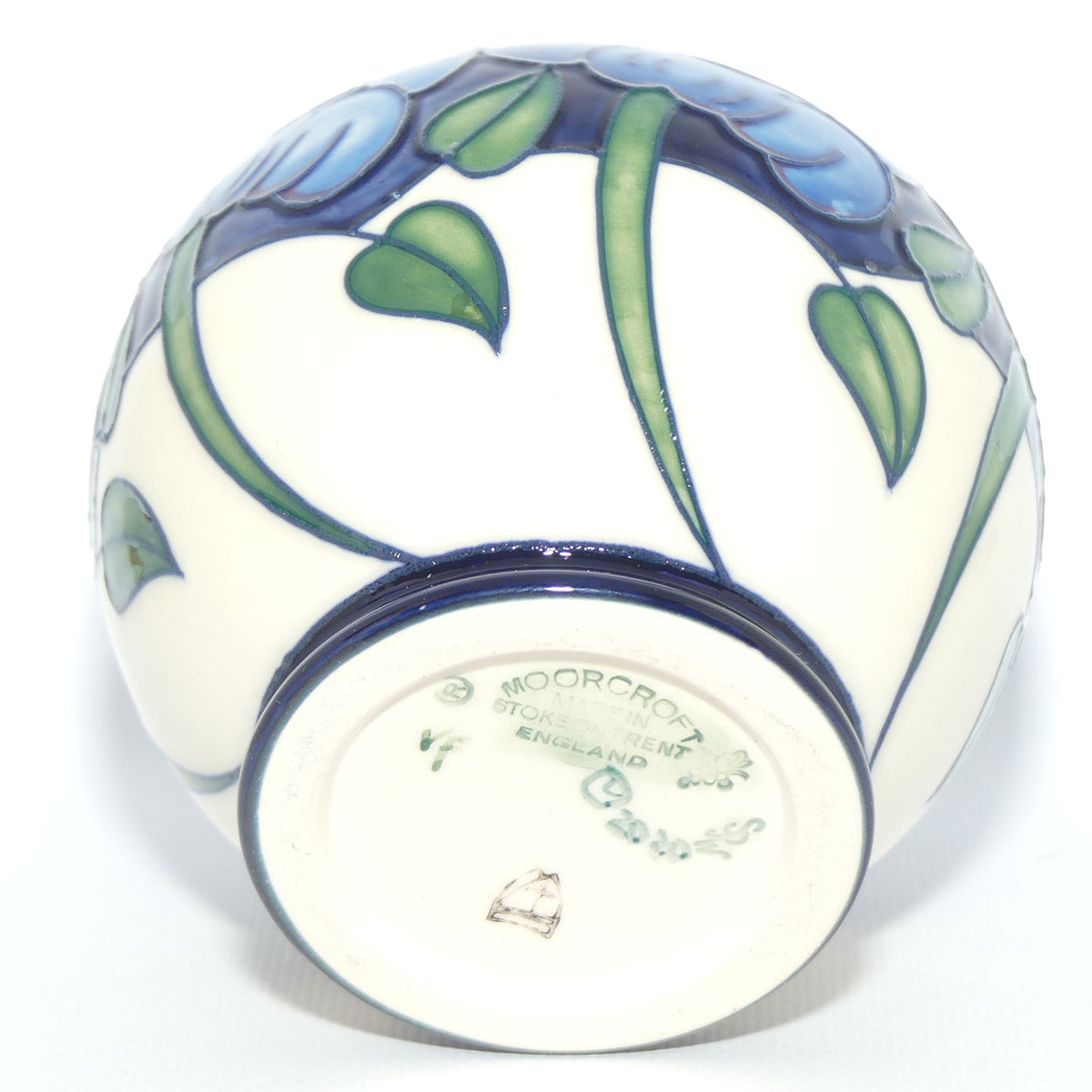 Moorcroft Tibetan Dream 41/4 vase