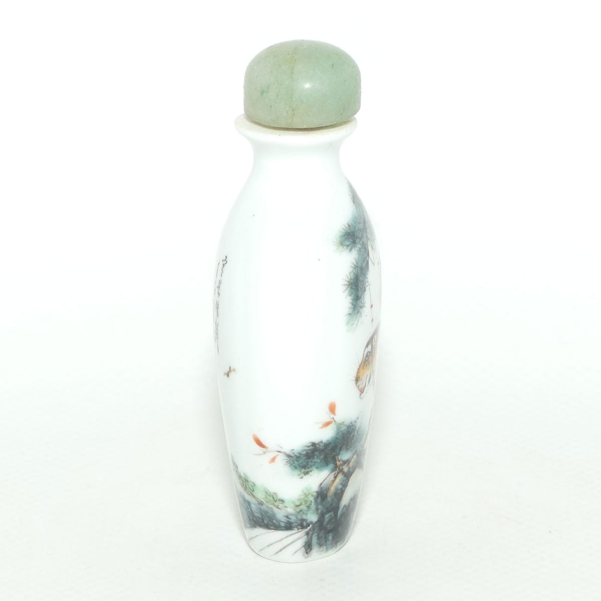 Chinese Snuff bottle | Oval | Tiger on Cliff | Green stopper