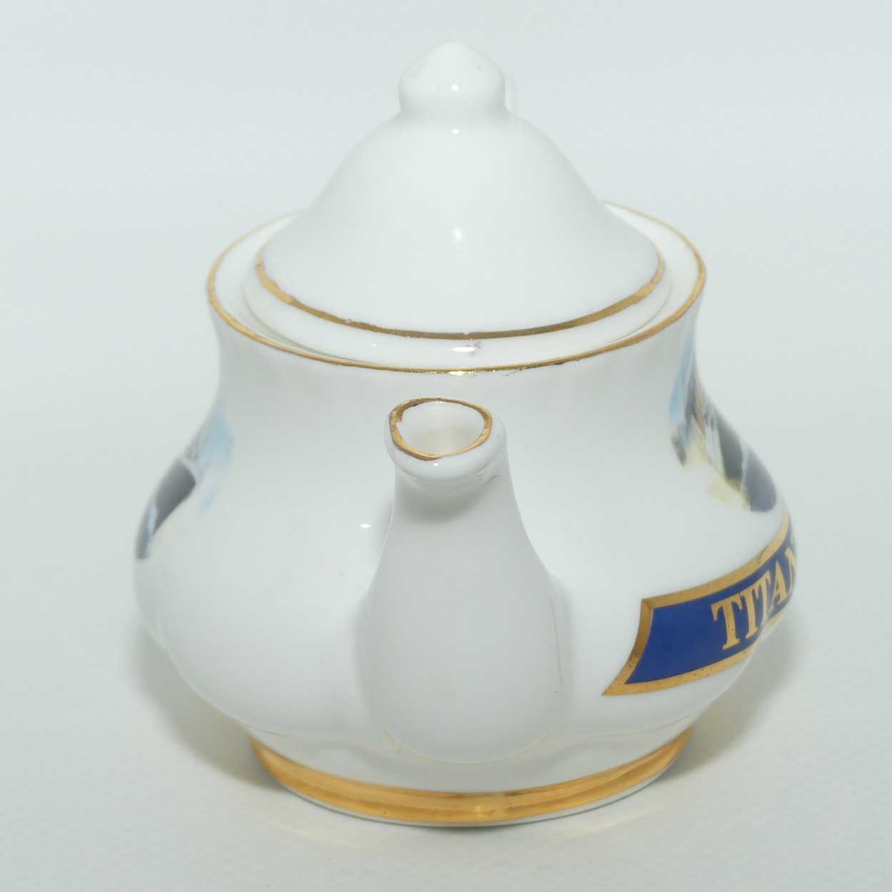 Titanic Commemorative miniature tea pot | Titanic 1912