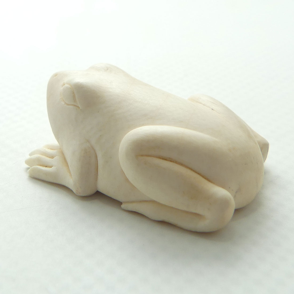 Japanese Carved Ivory miniature Okimono | Crouching Frog