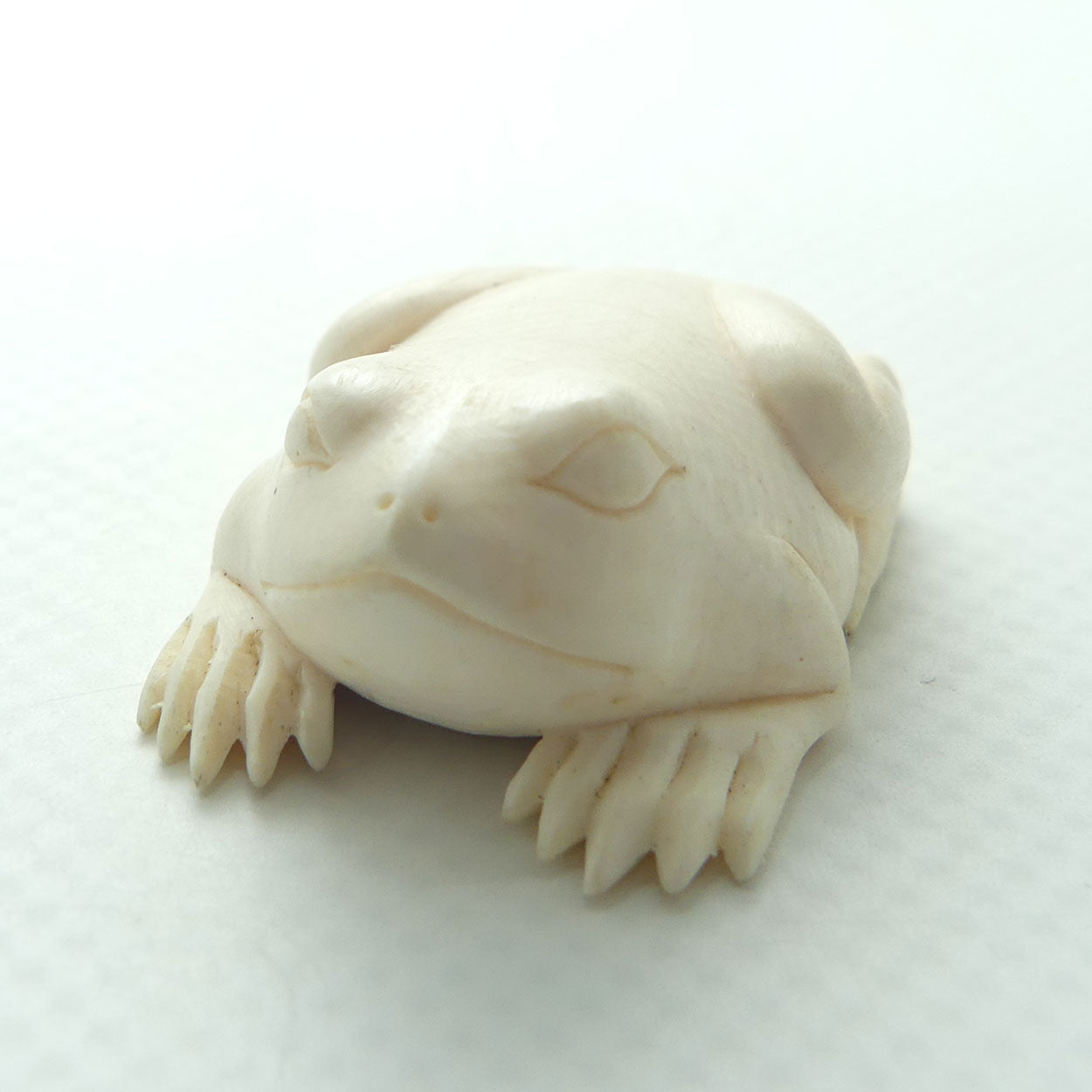 Japanese Carved Ivory miniature Okimono | Crouching Frog