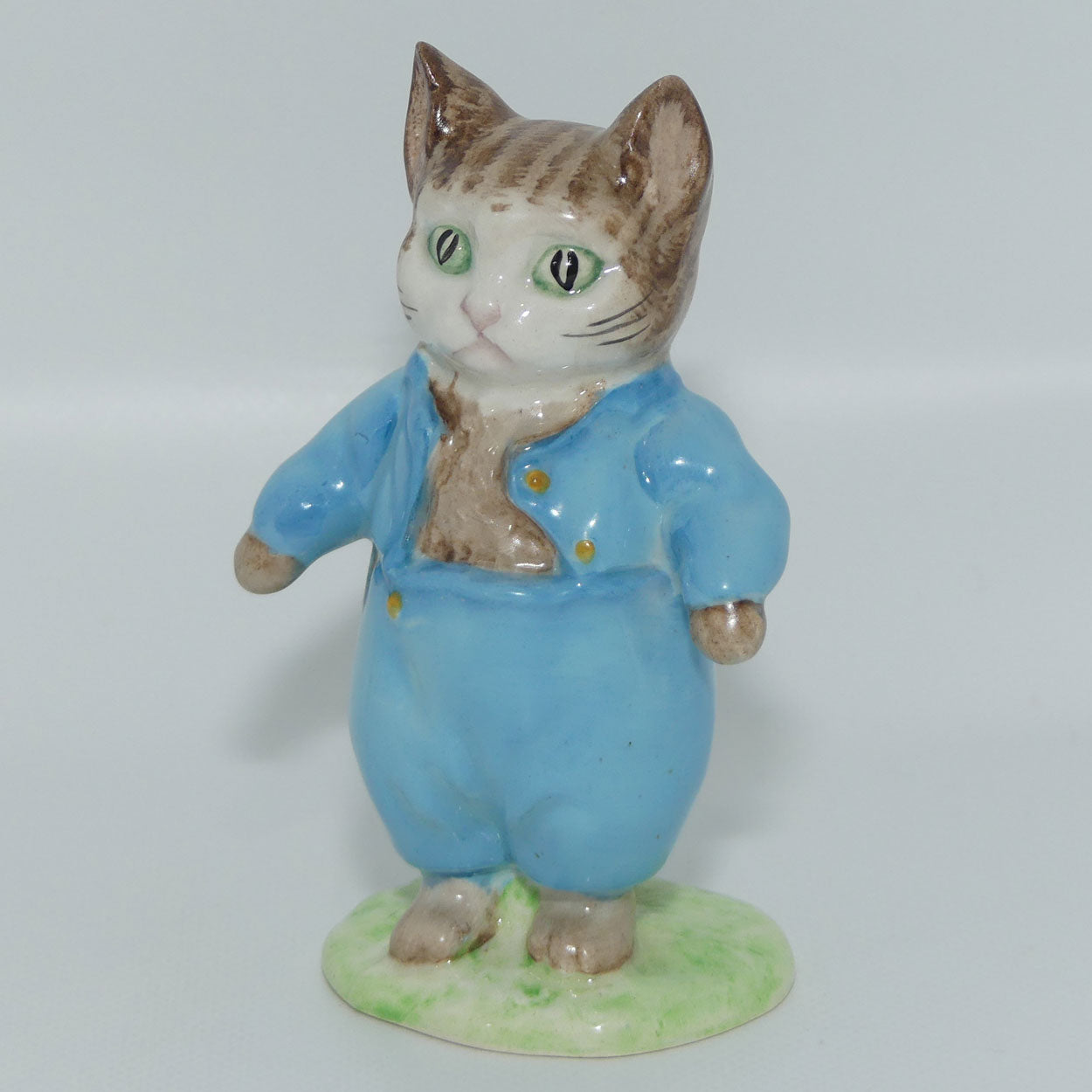 Beswick Beatrix Potter Tom Kitten | Emerald Green Eyes | BP2a Gold Oval | #4