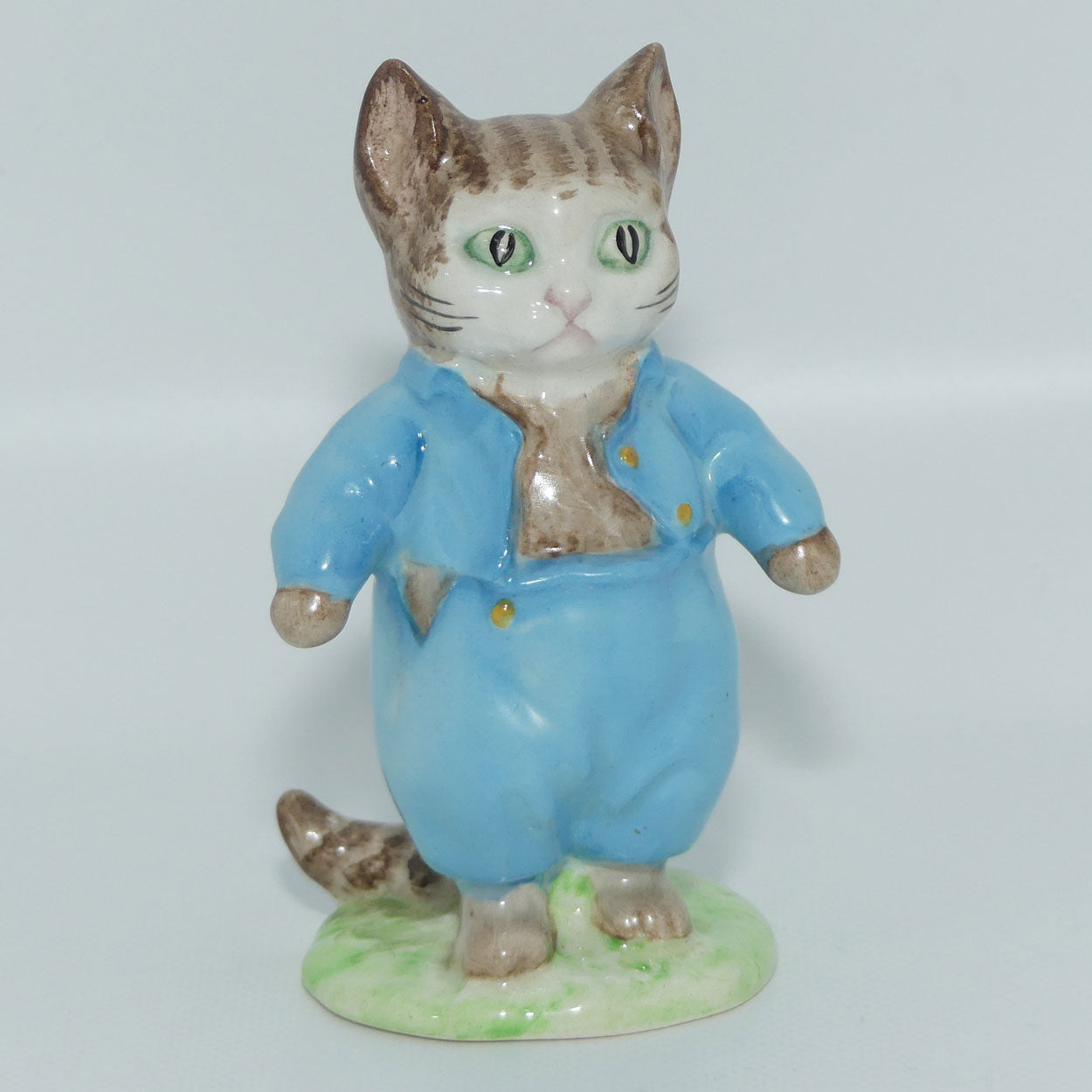 Beswick Beatrix Potter Tom Kitten | Emerald Green Eyes | BP2a Gold Oval | #4