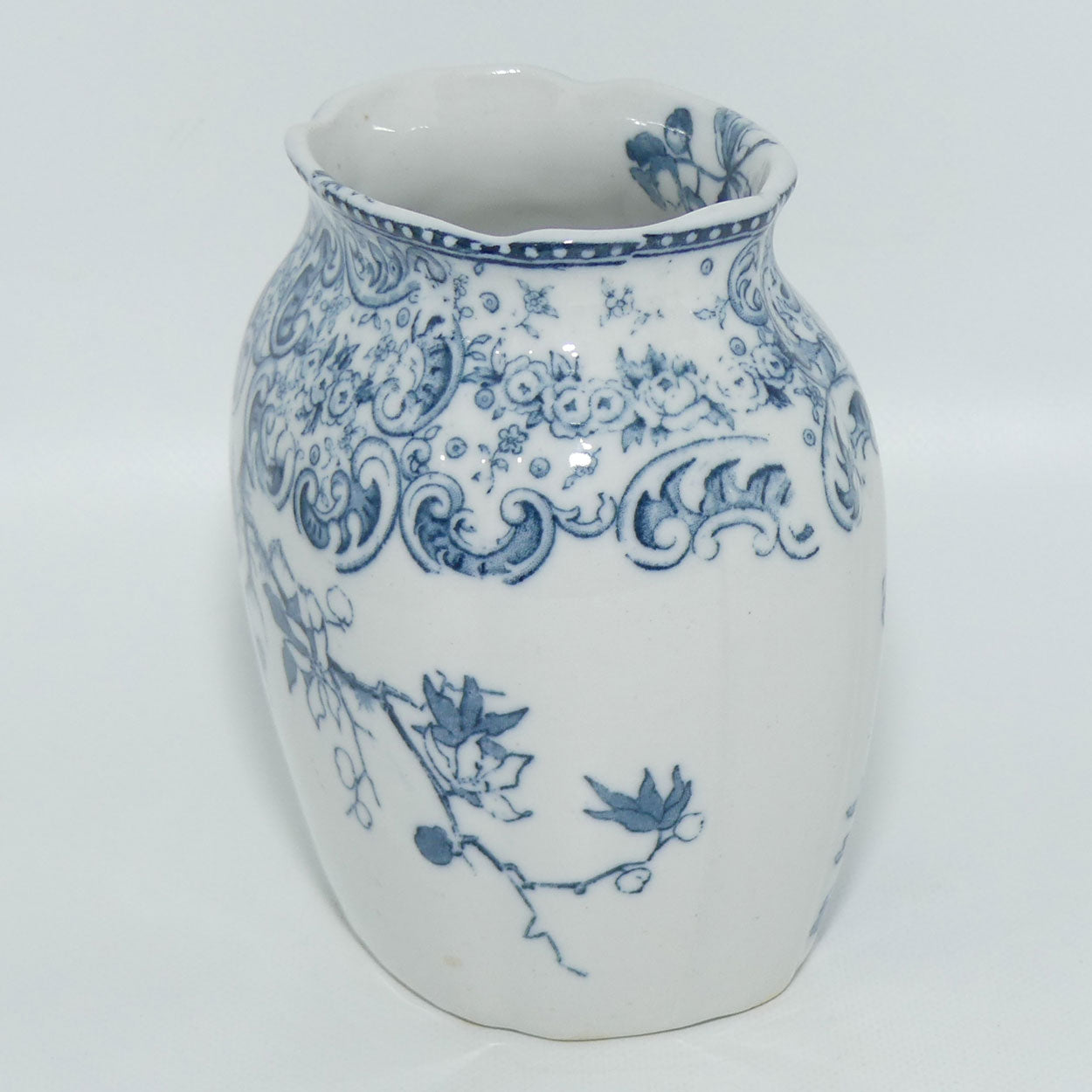 Doulton Burslem Warwick Blue and White toothbrush holder