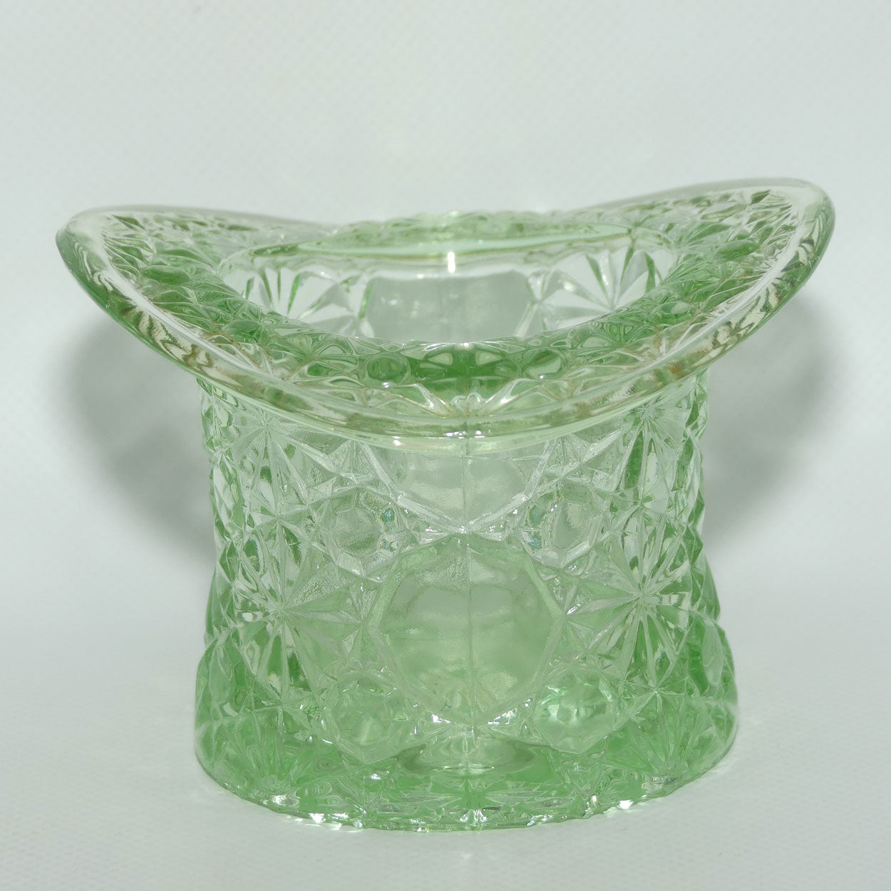 Fenton Pale Green Glass Top Hat vase | Fine Cut and Block pattern