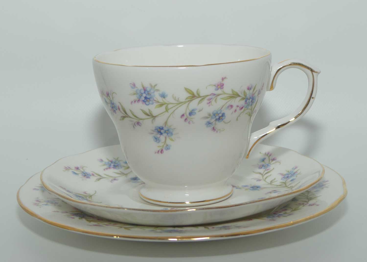 Duchess Bone China Tranquility pattern trio
