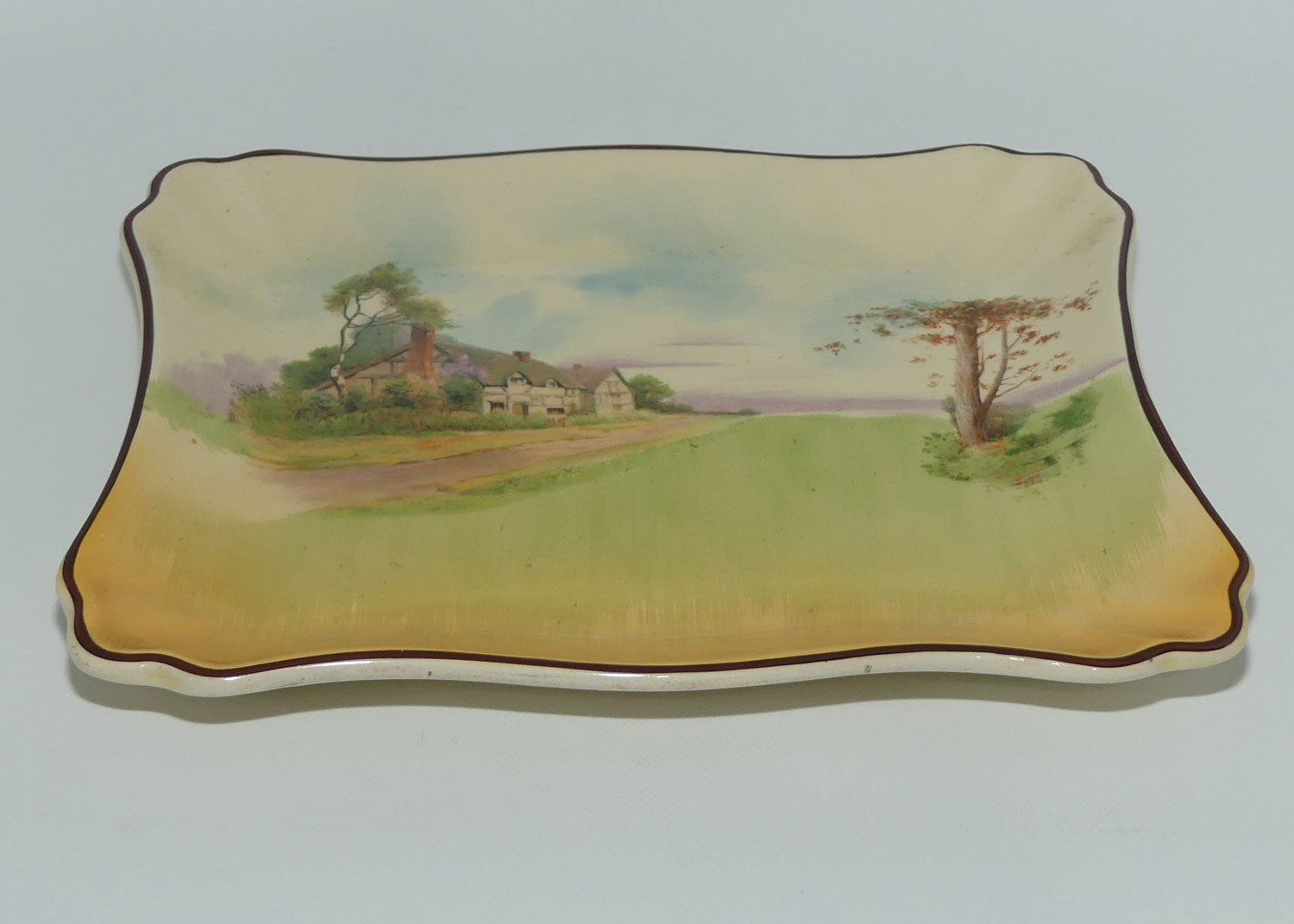 Royal Doulton English Cottages A tray | Shape 7979 | D4987
