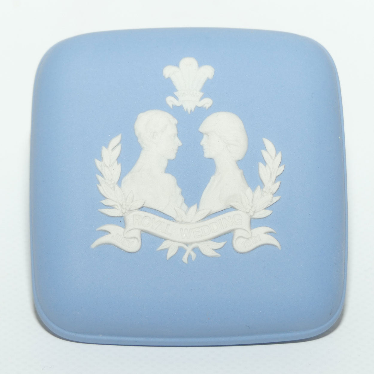Wedgwood Jasper | White on Pale Blue | Royalty | 1981 Royal Wedding trinket box