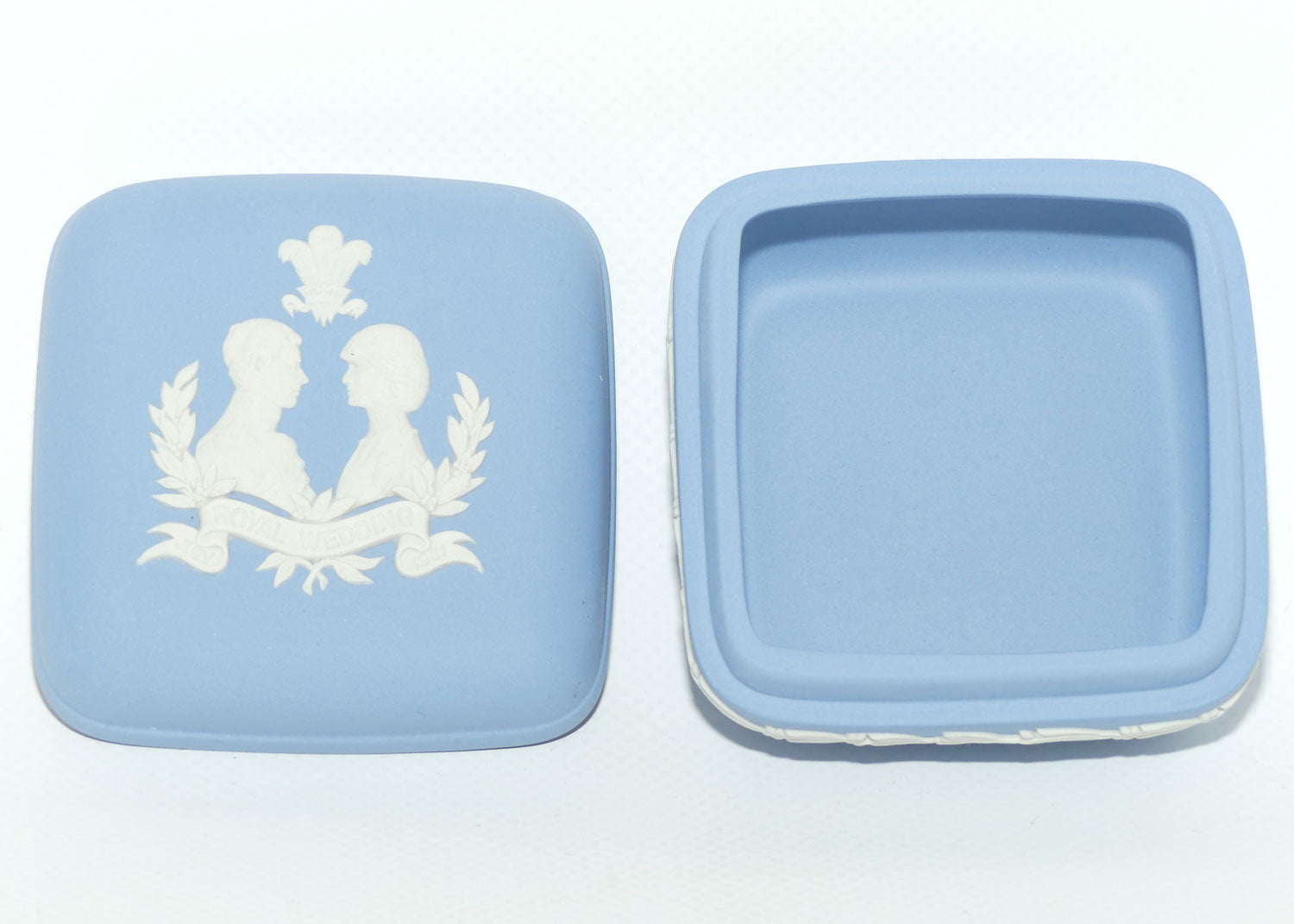Wedgwood Jasper | White on Pale Blue | Royalty | 1981 Royal Wedding trinket box