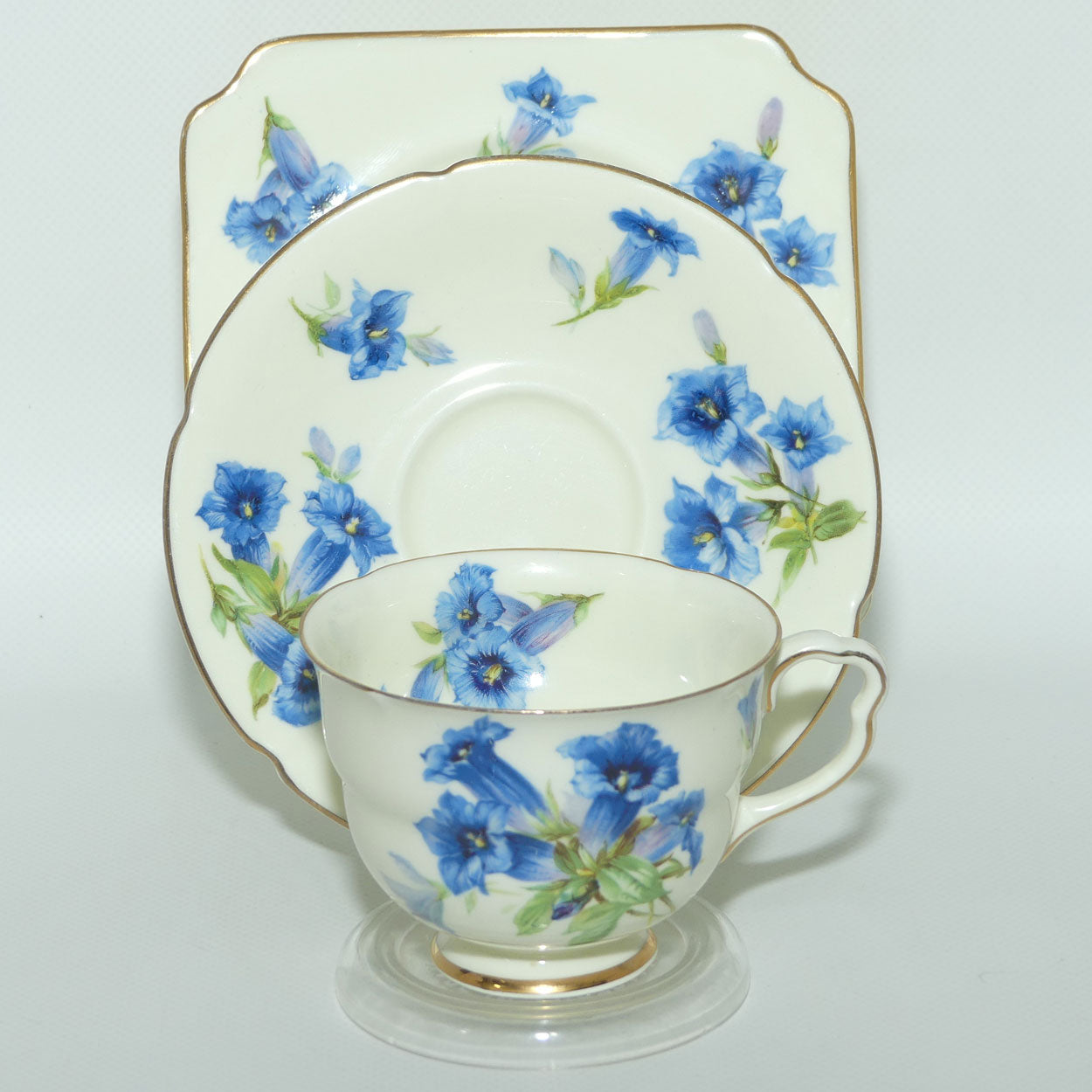 Royal Doulton Gentian pattern V1911 | tea trio