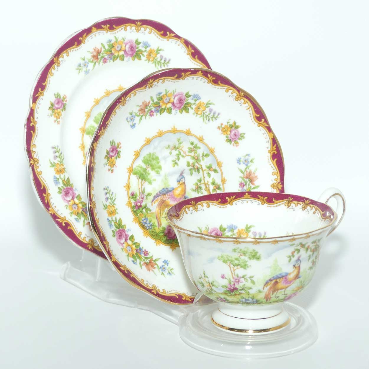 Royal Albert Bone China Chelsea Bird trio | Red Trim