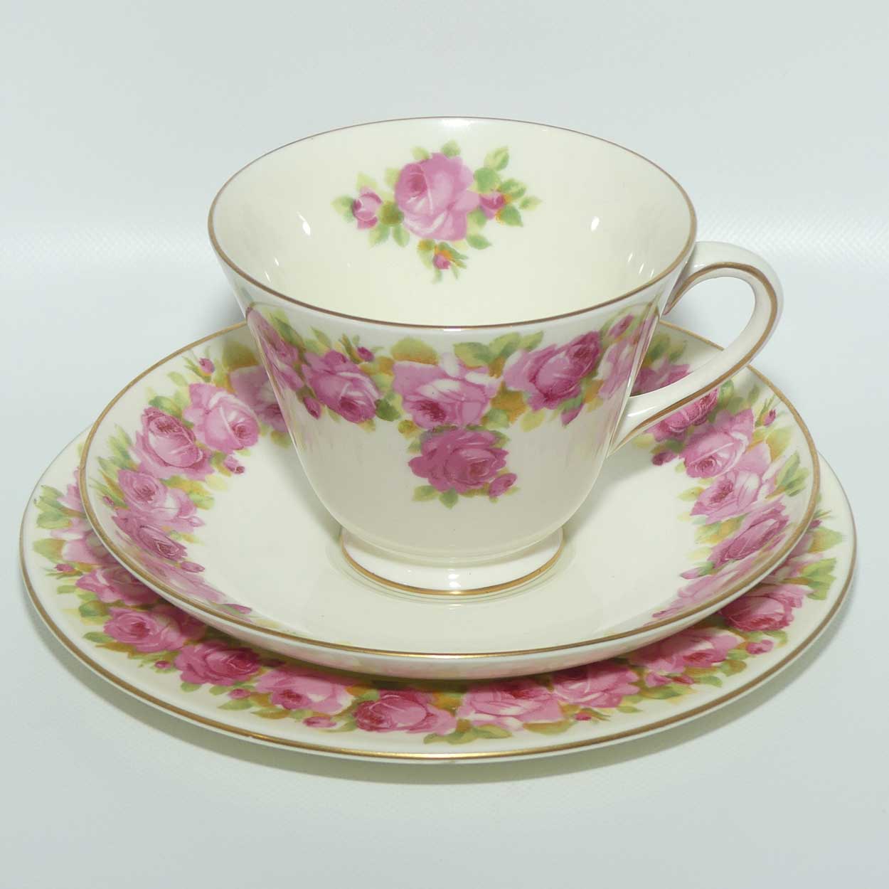 Royal Doulton Raby Rose pattern trio | V2339