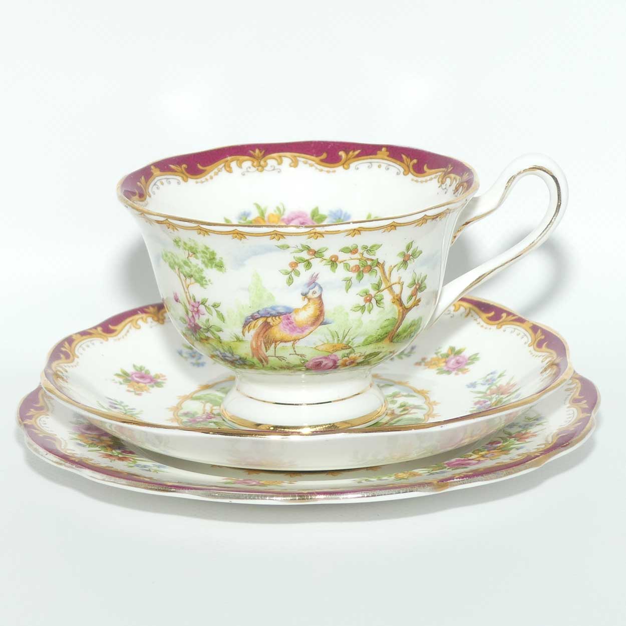 Royal Albert Bone China Chelsea Bird trio | Red Trim