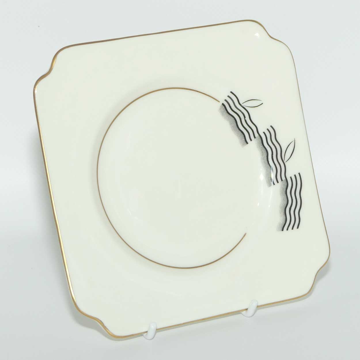 Royal Doulton Lido tea trio V1694 | Pure Art Deco design