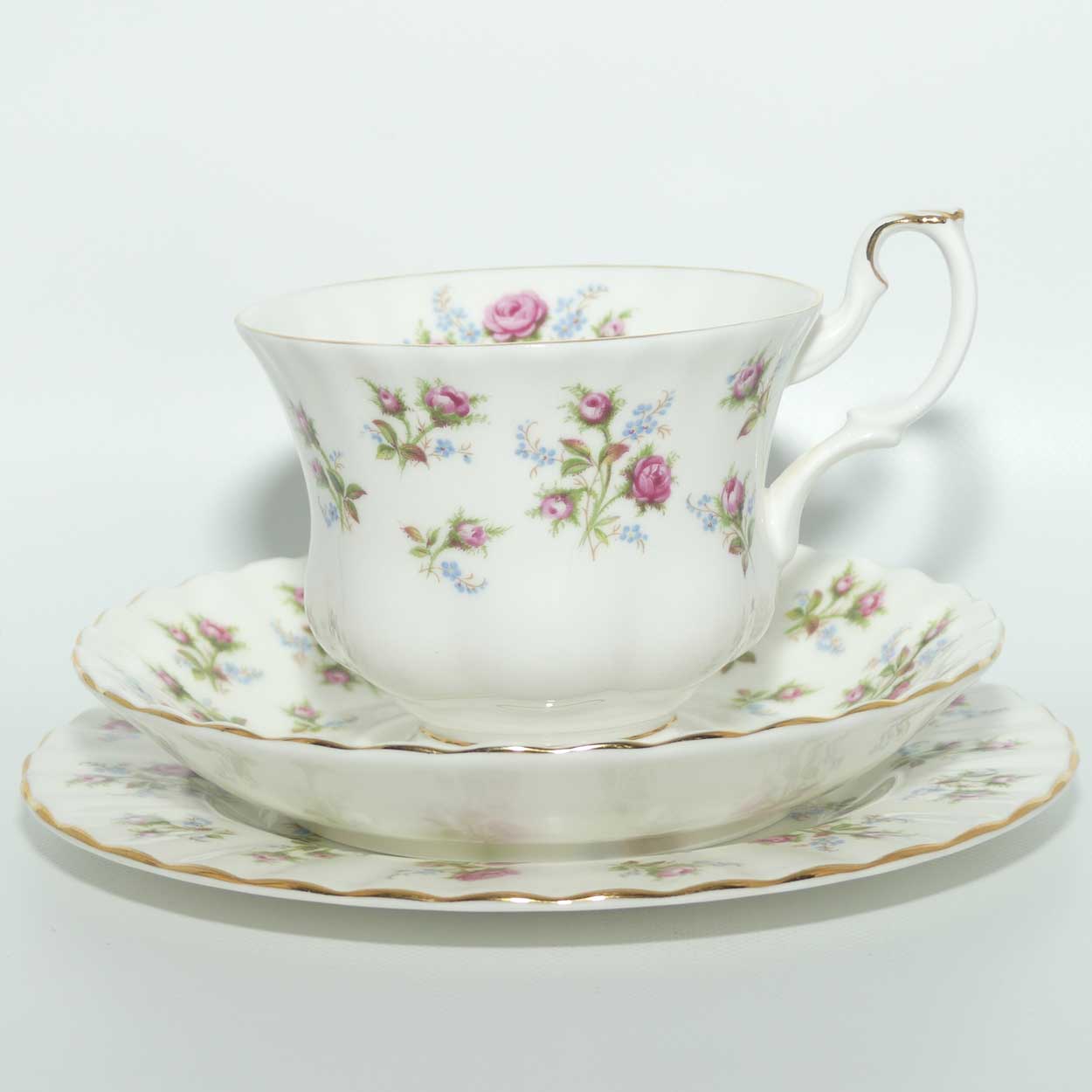 Royal Albert Bone China England Winsome trio | mixed backstamps