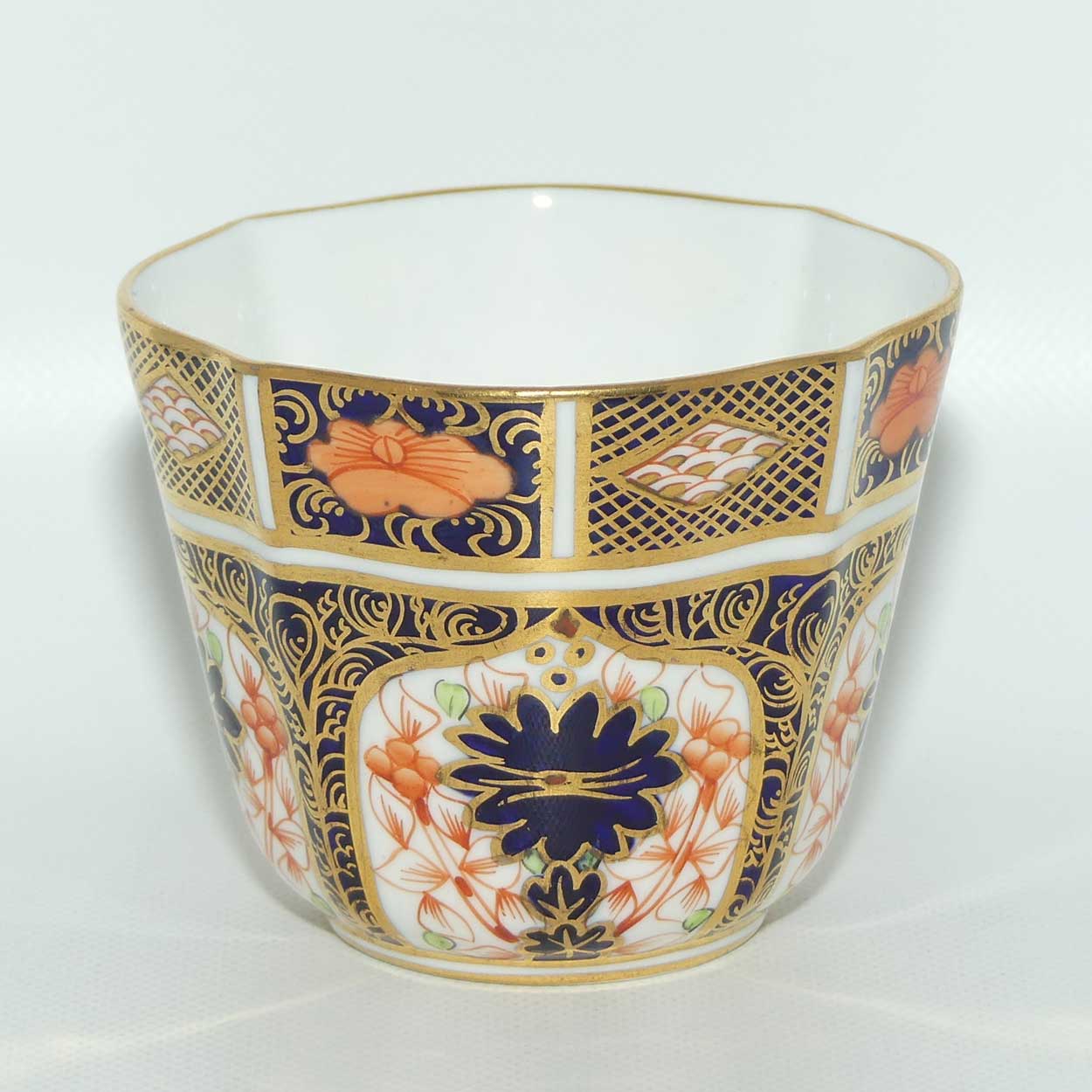 Royal Crown Derby Imari 1128 tea trio | #1 | c.1927 to 29