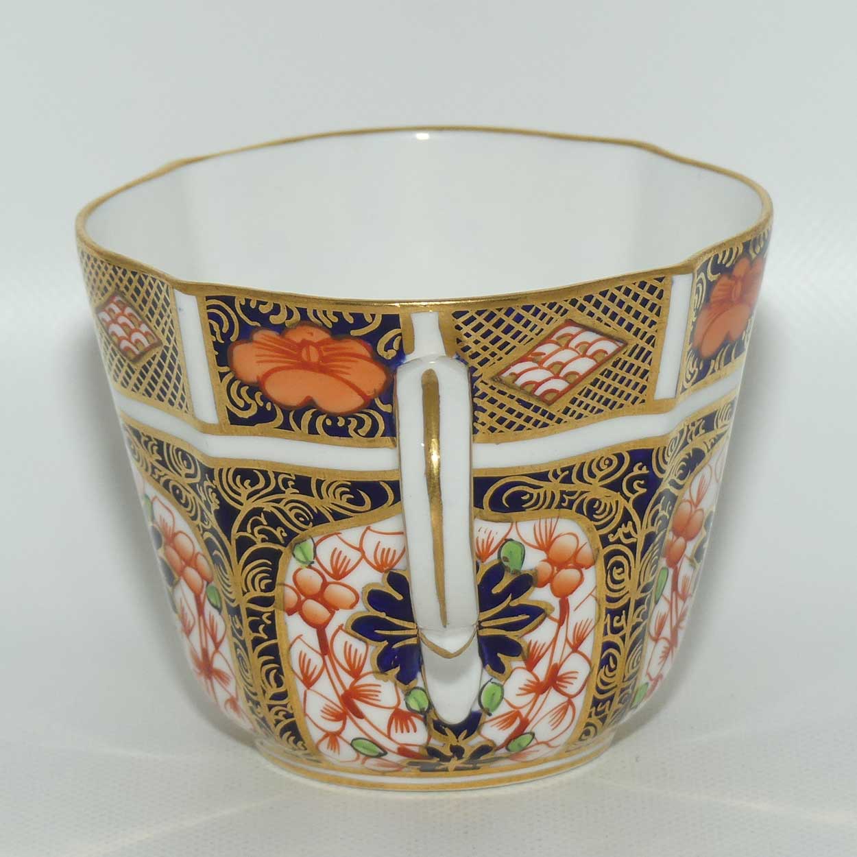 Royal Crown Derby Imari 1128 tea trio | #2 | c.1928 to 29