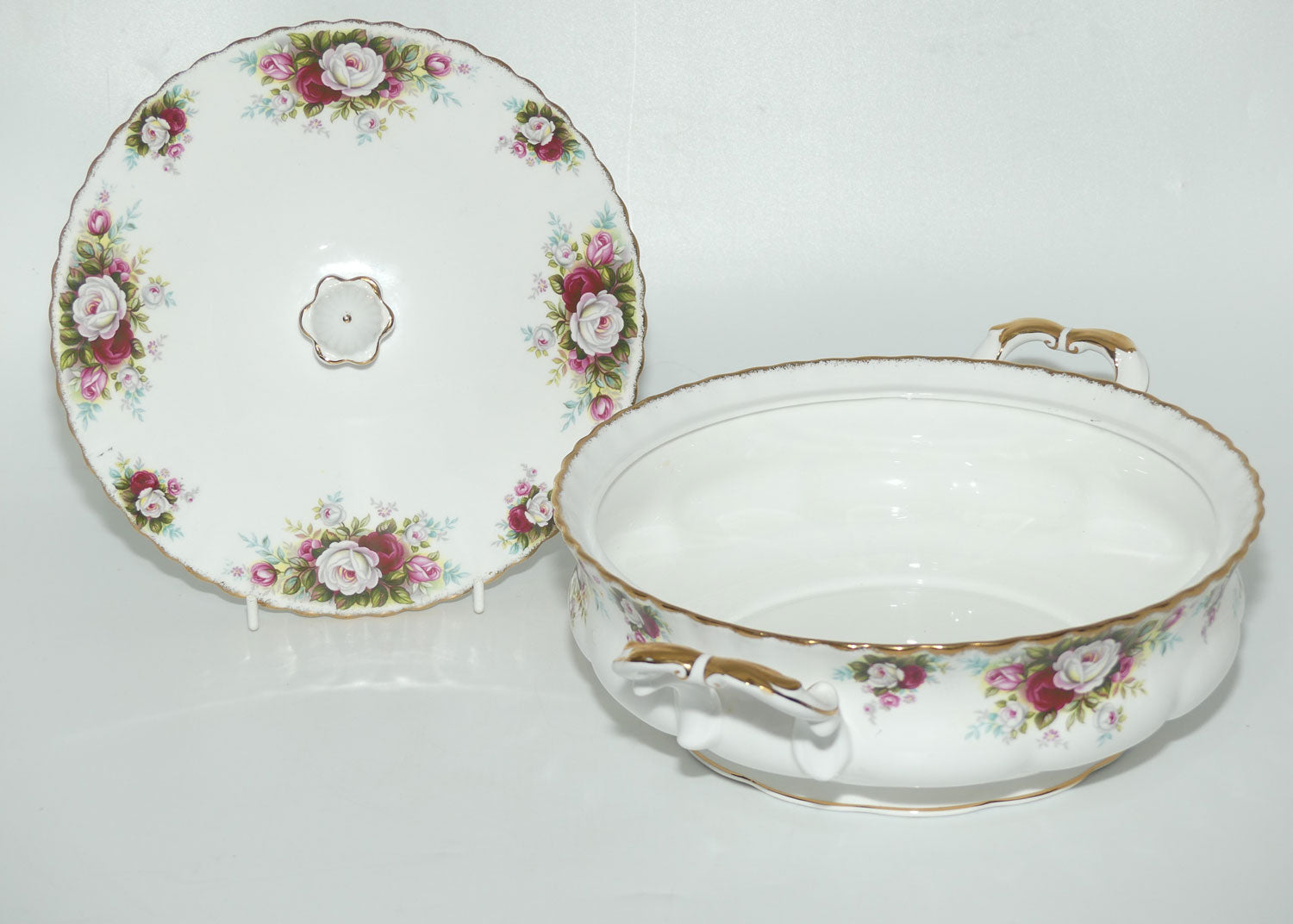 Royal Albert Bone China England Celebration Lidded Tureen | 22.5cm diam | UK Made