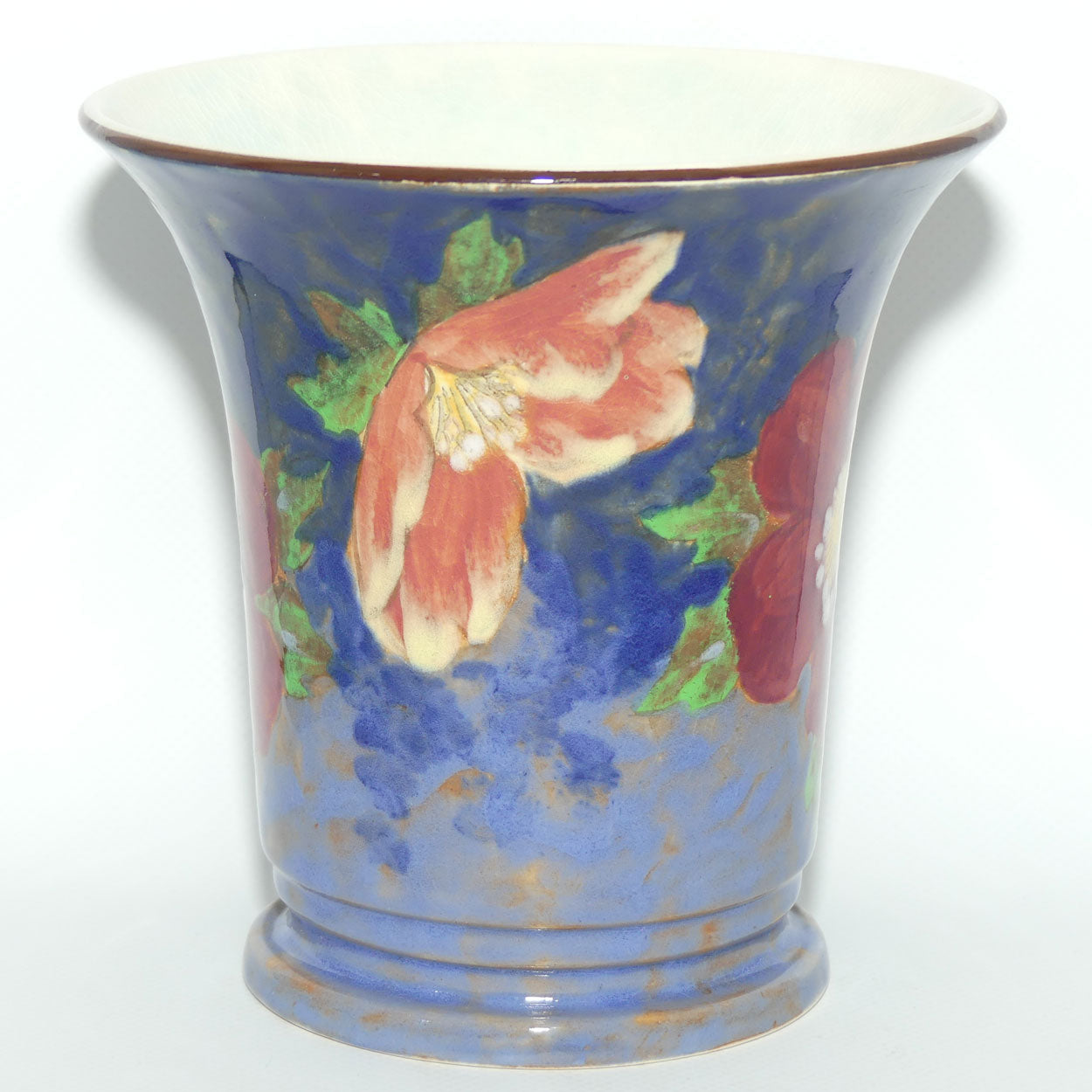 Royal Doulton Roses G Wild Rose vase D6227