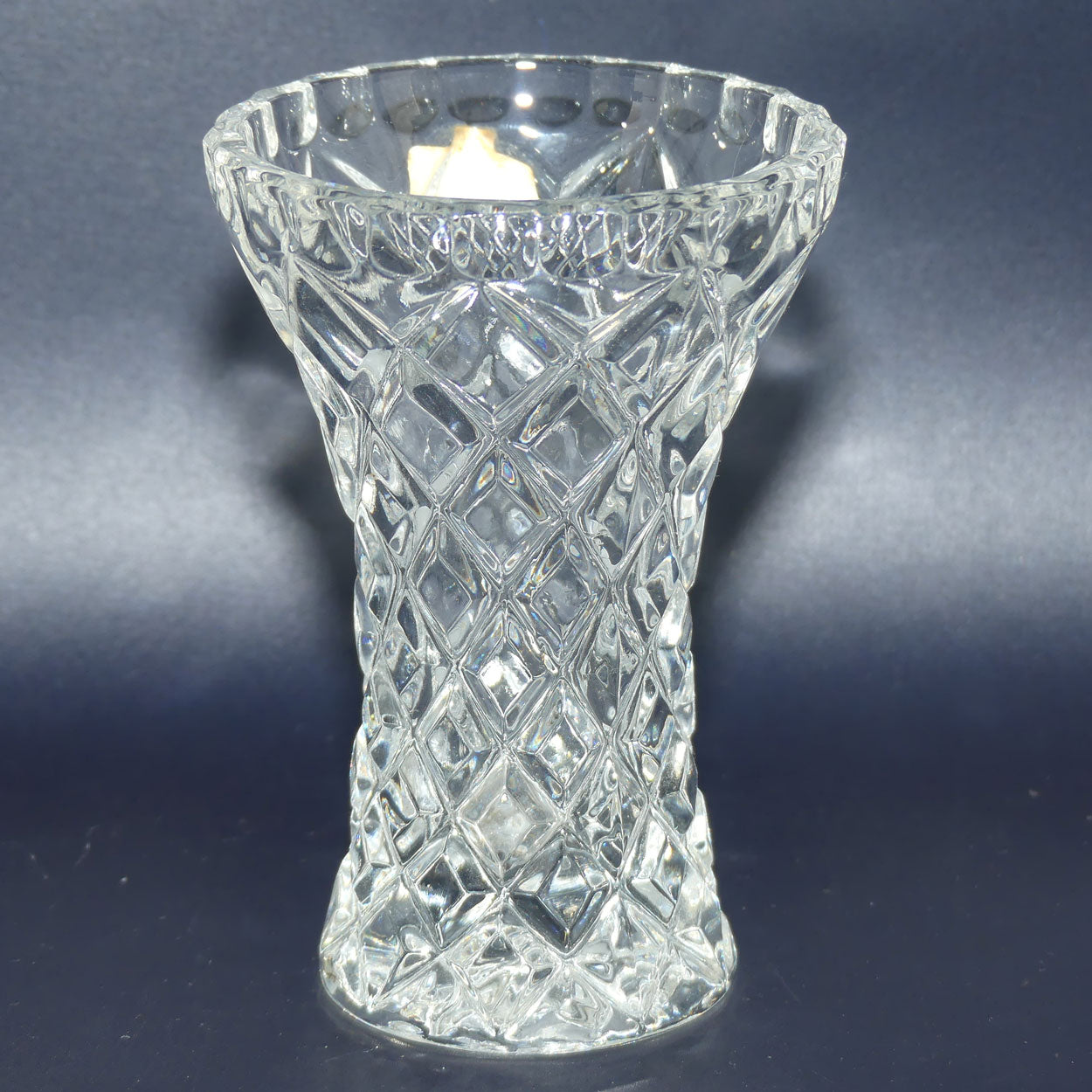 Small Diamond Cut Crystal vase | 12.5cms tall