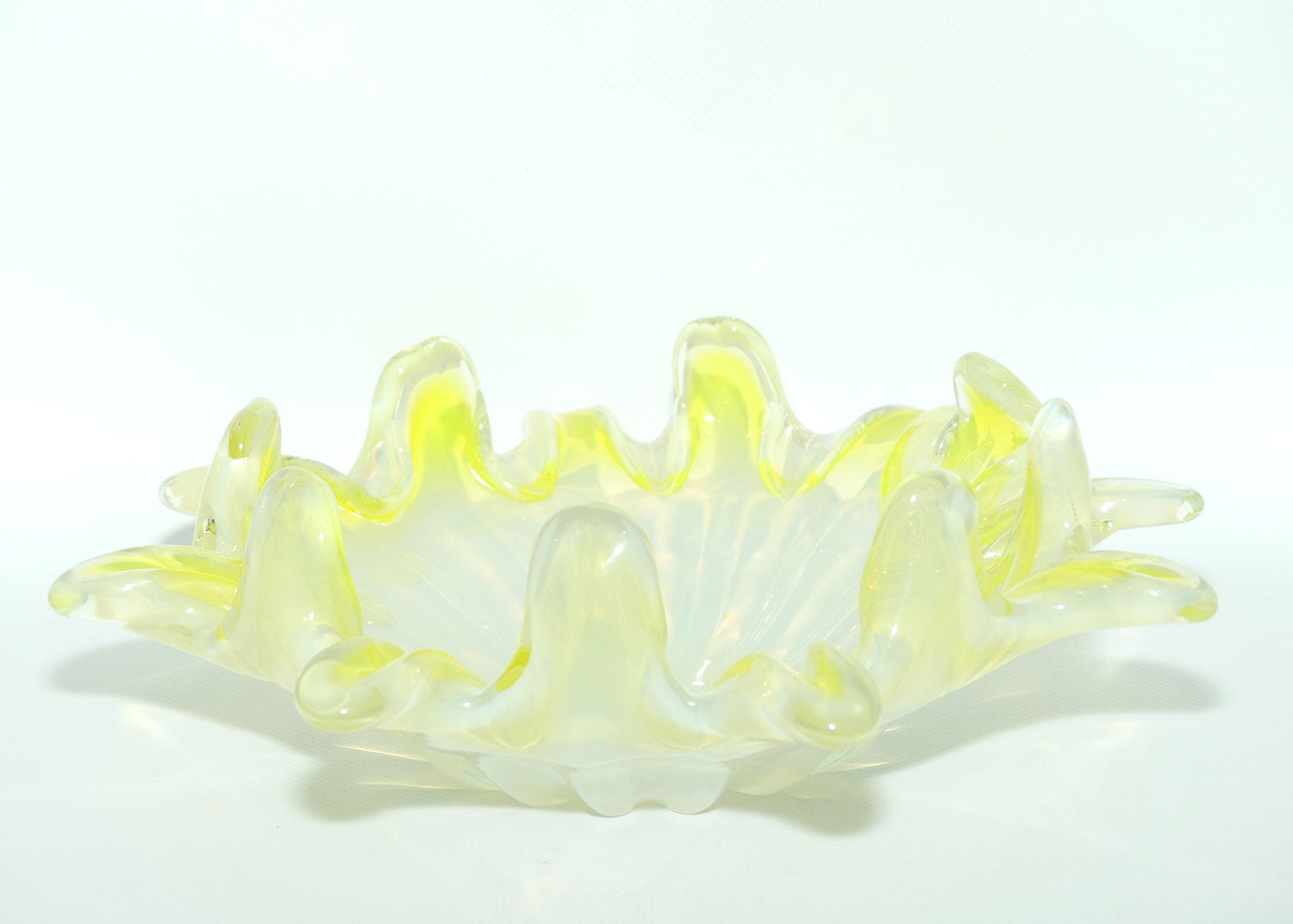 Citrine and Opalescent Murano Art Glass bowl