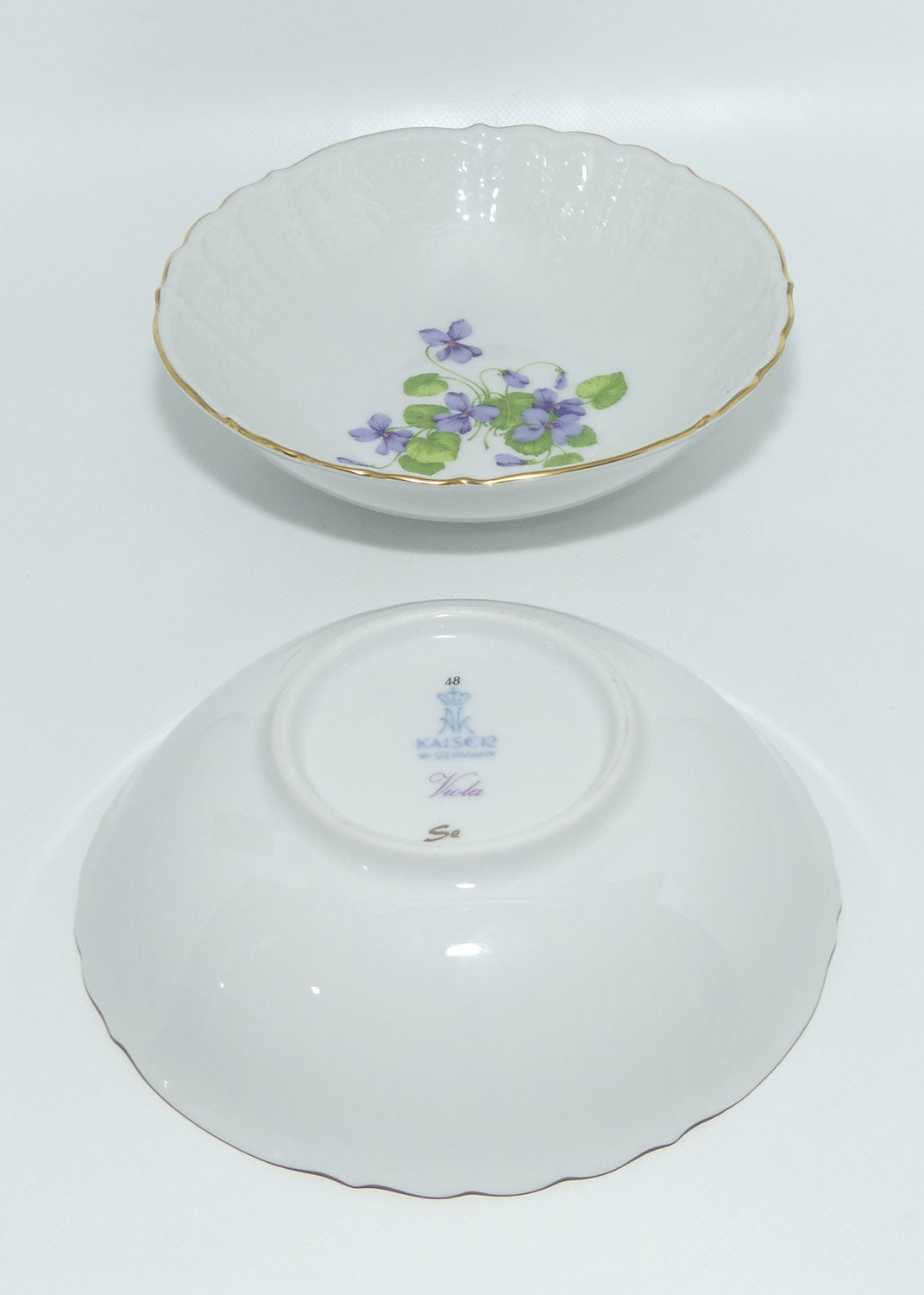 AK Kaiser West Germany pair of Viola pattern sweet dishes