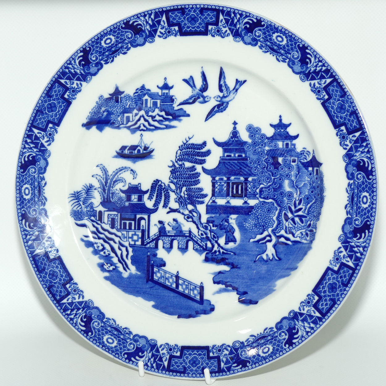 Royal Worcester Vitreous Porcelain Willow pattern plate | 26.5cms diam
