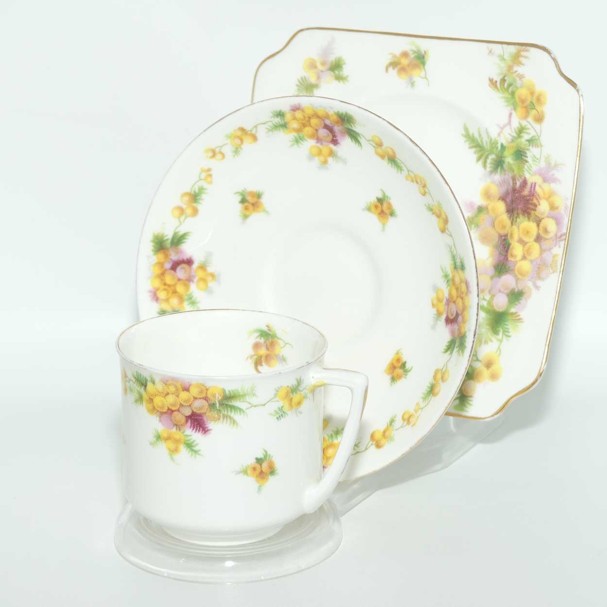 Royal Doulton Wattle trio E8423