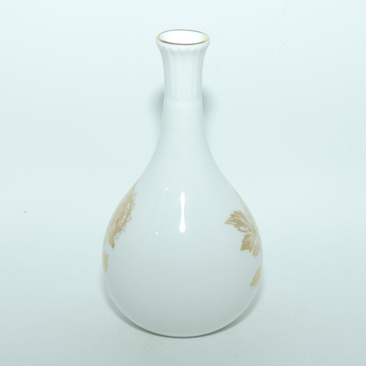 Wedgwood Bone China Gold Tonquin bud vase