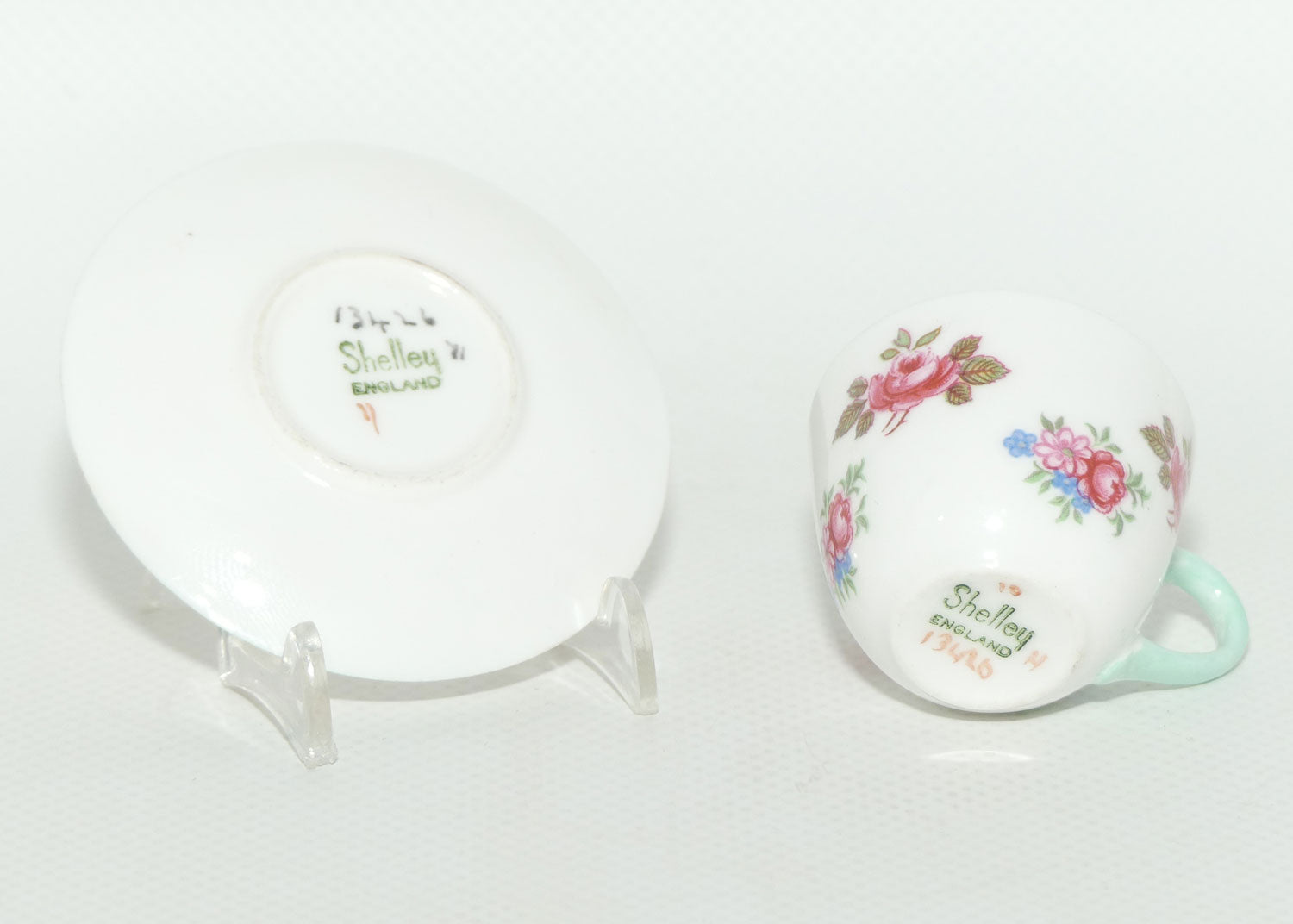 Shelley Westminster shape miniature Rosebud duo