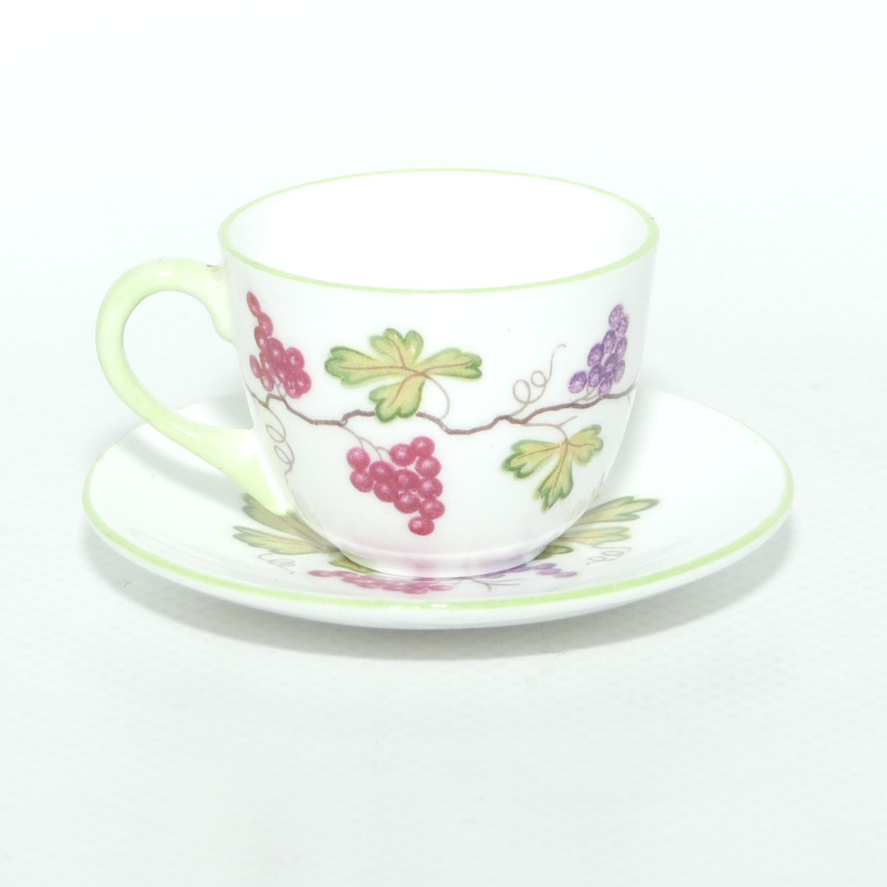 Shelley Westminster shape miniature Wine Grape duo