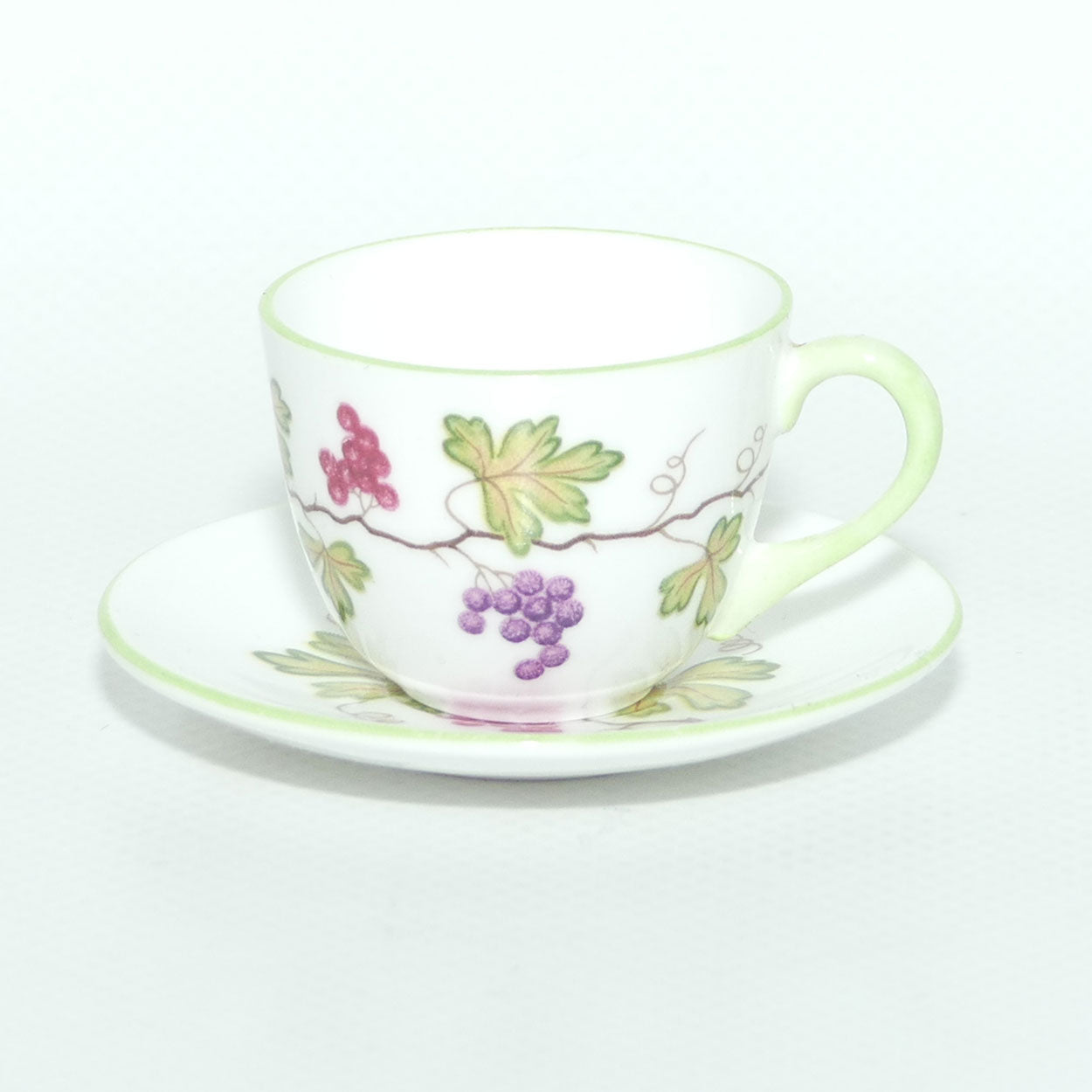Shelley Westminster shape miniature Wine Grape duo