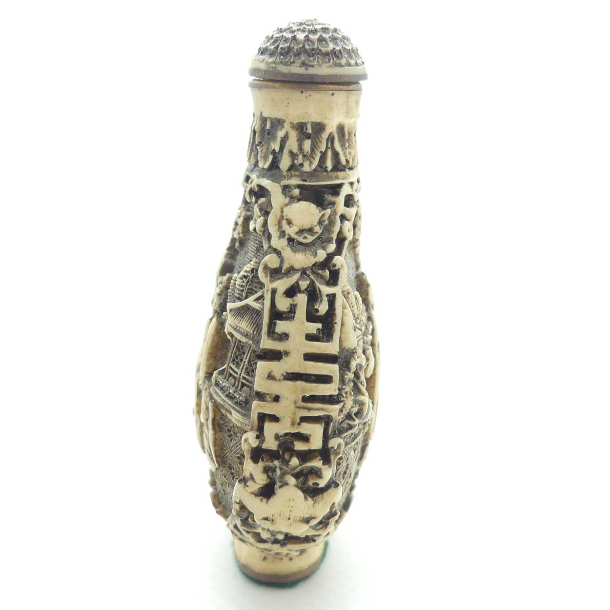 Chinese snuff bottle with stopper | White Cinnabar with Black Tint | Teardrop