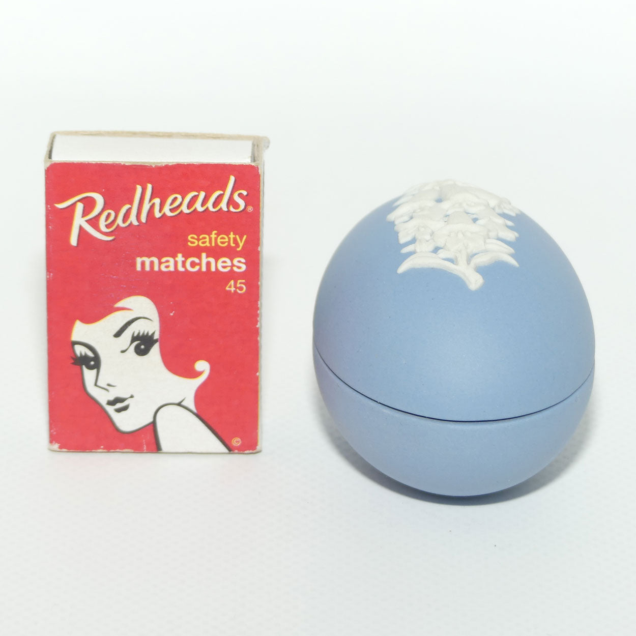 Wedgwood Jasper | Australian Flora | White on Blue | Pink Heath Egg shape trinket box