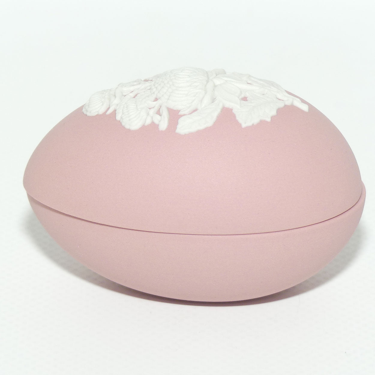Wedgwood Jasper | Australian Flora | White on Pink | Waratah Egg shape trinket box
