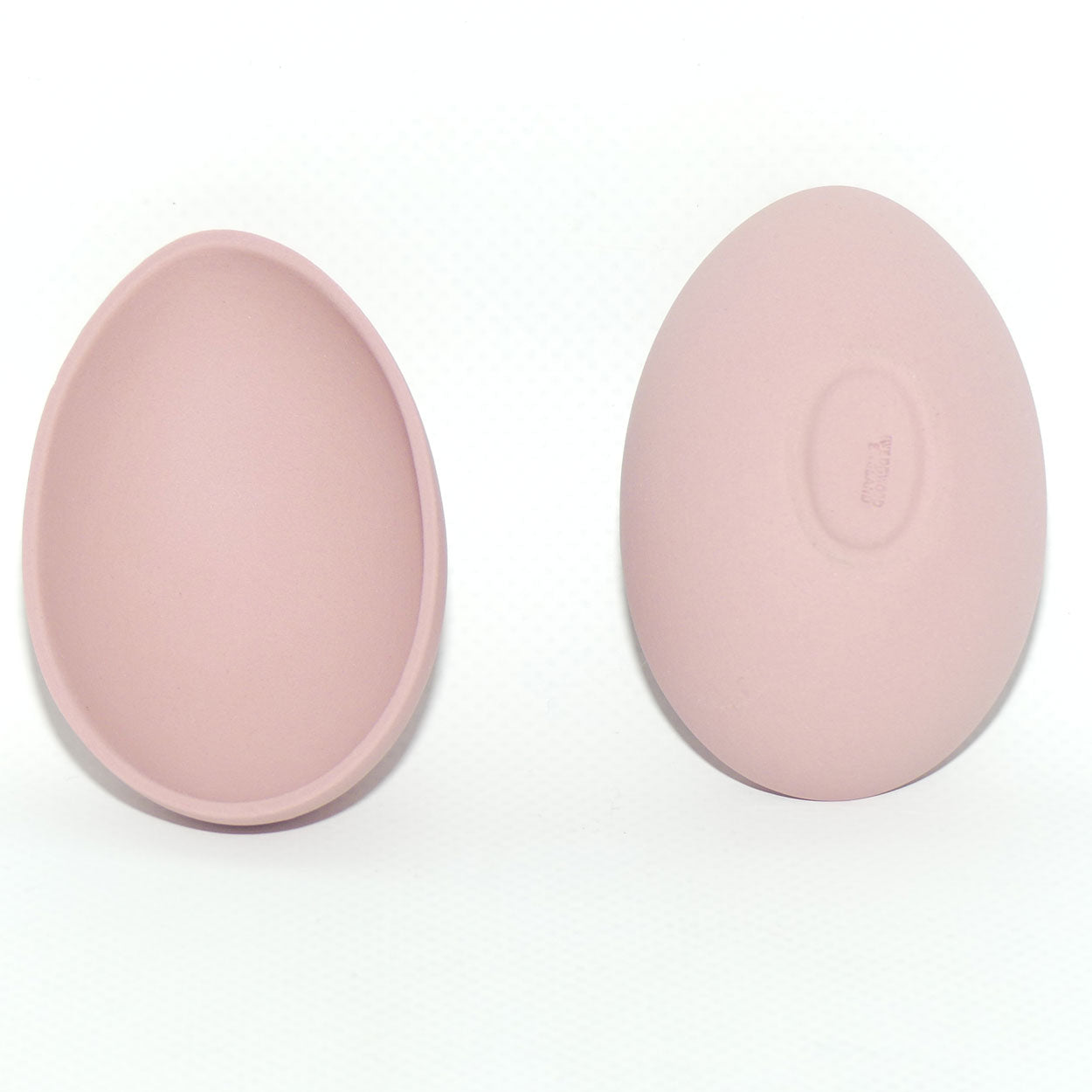 Wedgwood Jasper | Australian Flora | White on Pink | Waratah Egg shape trinket box