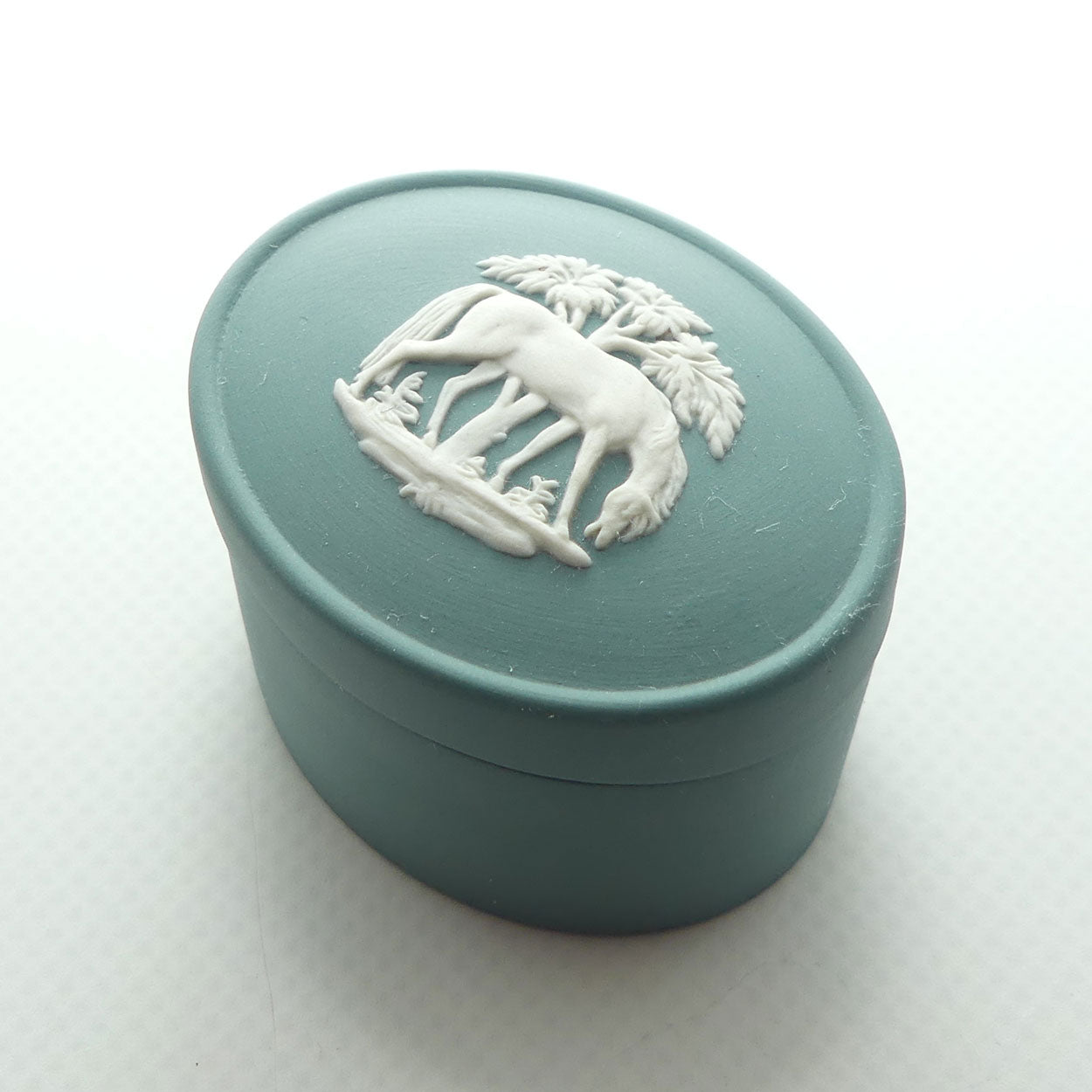 Wedgwood Jasper | White on Spruce | Stubbs Horses trinket box | #3