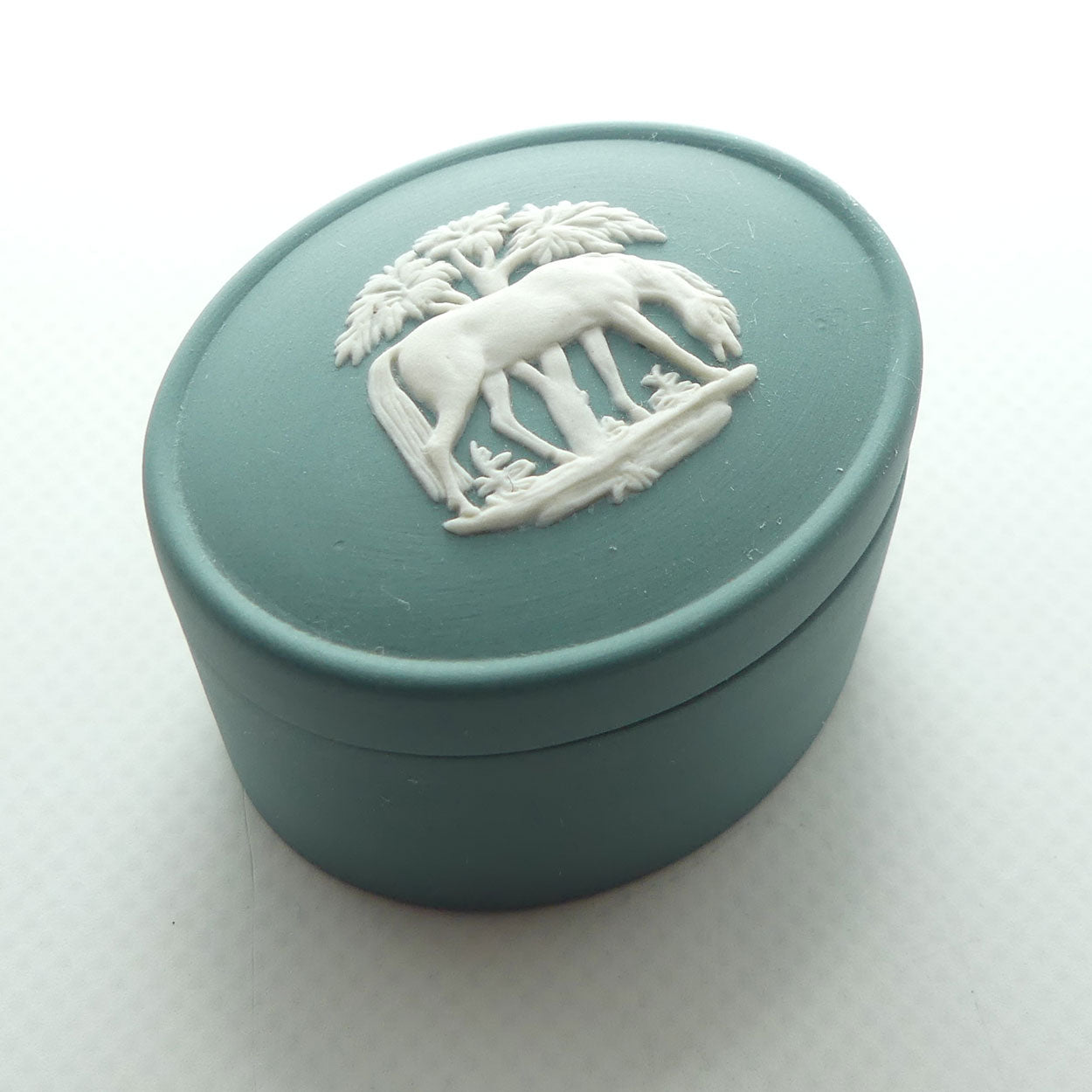 Wedgwood Jasper | White on Spruce | Stubbs Horses trinket box | #3