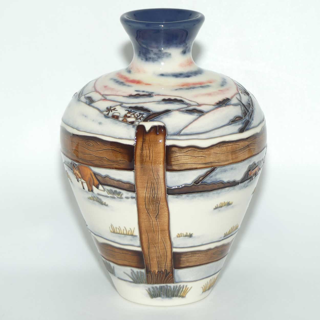 Moorcroft Who Goes There? 03/7 vase | NE 558