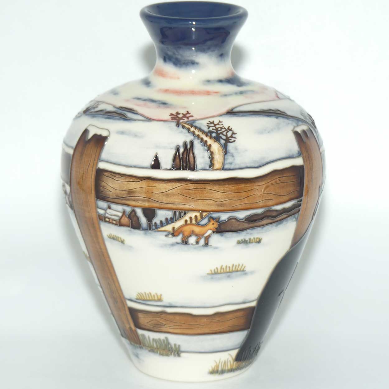 Moorcroft Who Goes There? 03/7 vase | NE 558