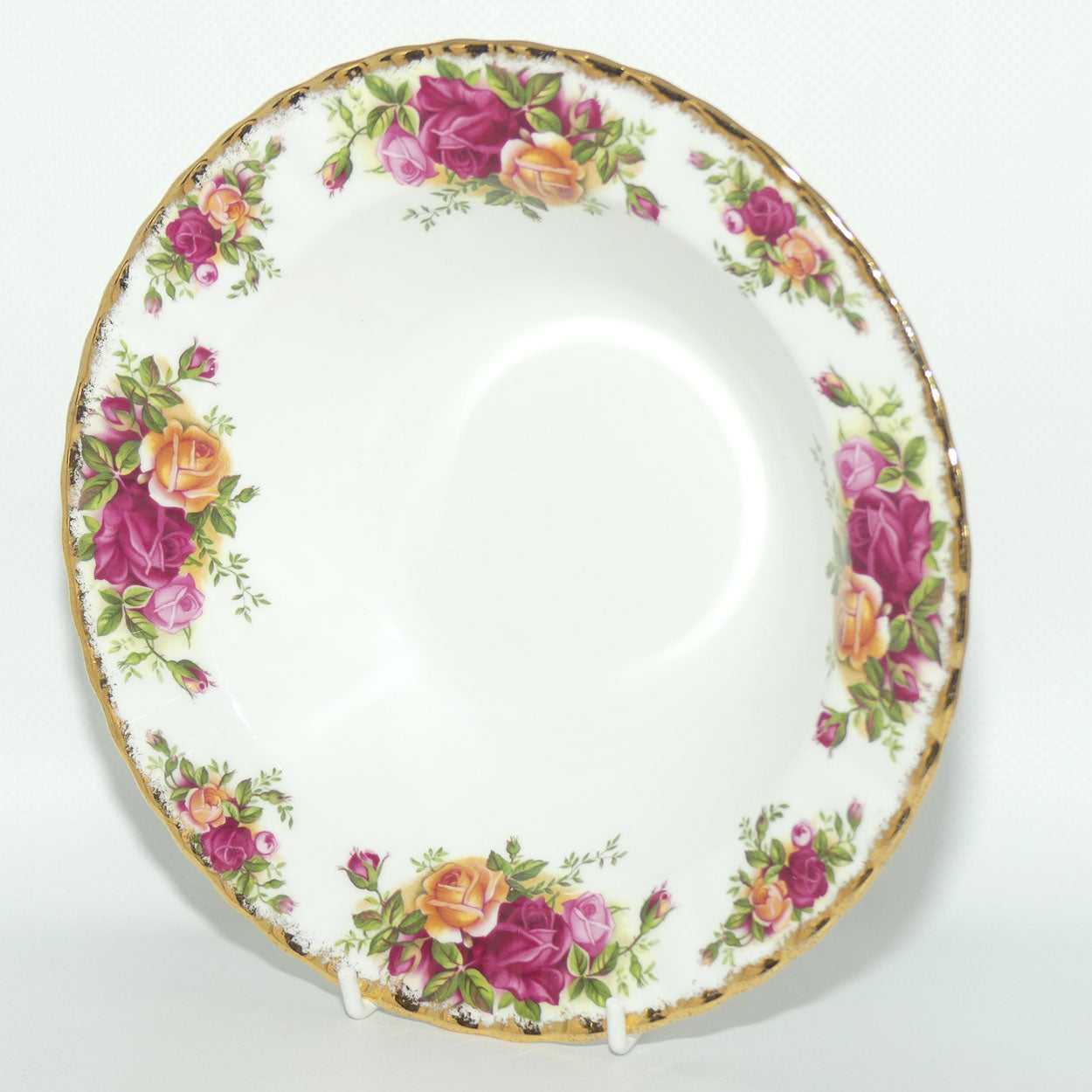 Royal Albert Bone China England Old Country Roses Wide Rim Bowl | © 1962 Royal Albert Ltd backstamp