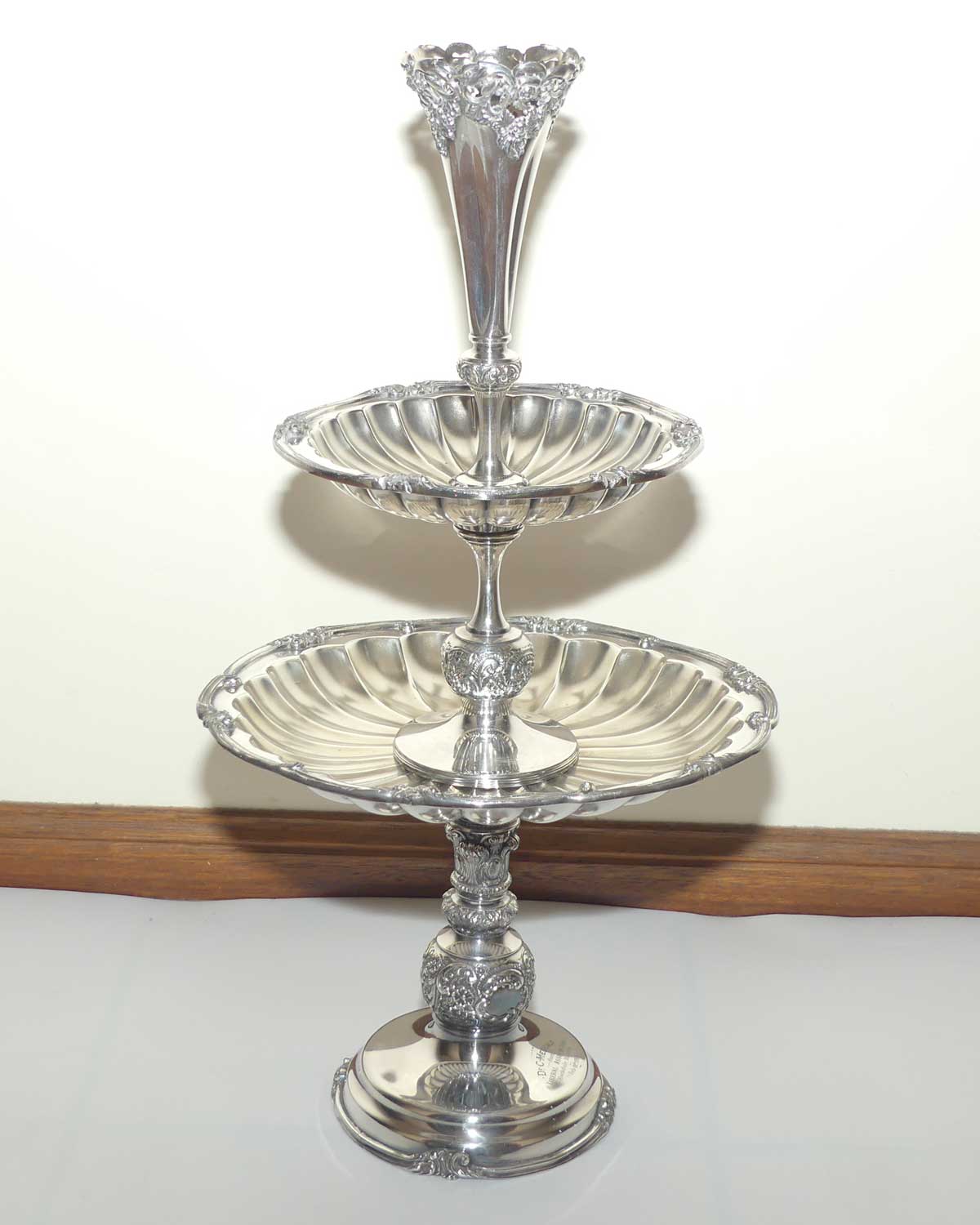 late Victorian Wilcox Meriden USA Silver plated 2 tier Epergne centrepiece