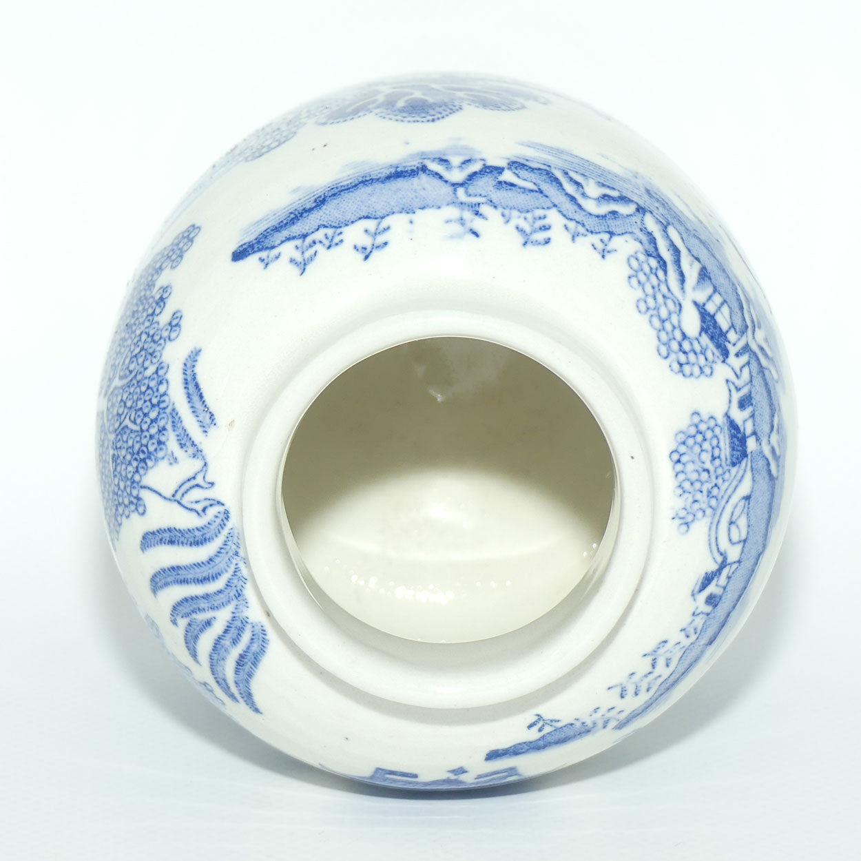 Cetem ware Maling Willow pattern vase