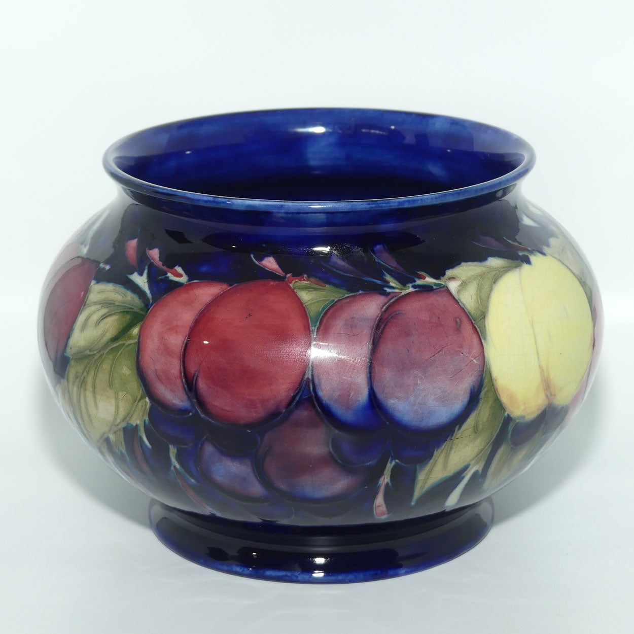 William Moorcroft Wisteria 56/7 fern pot