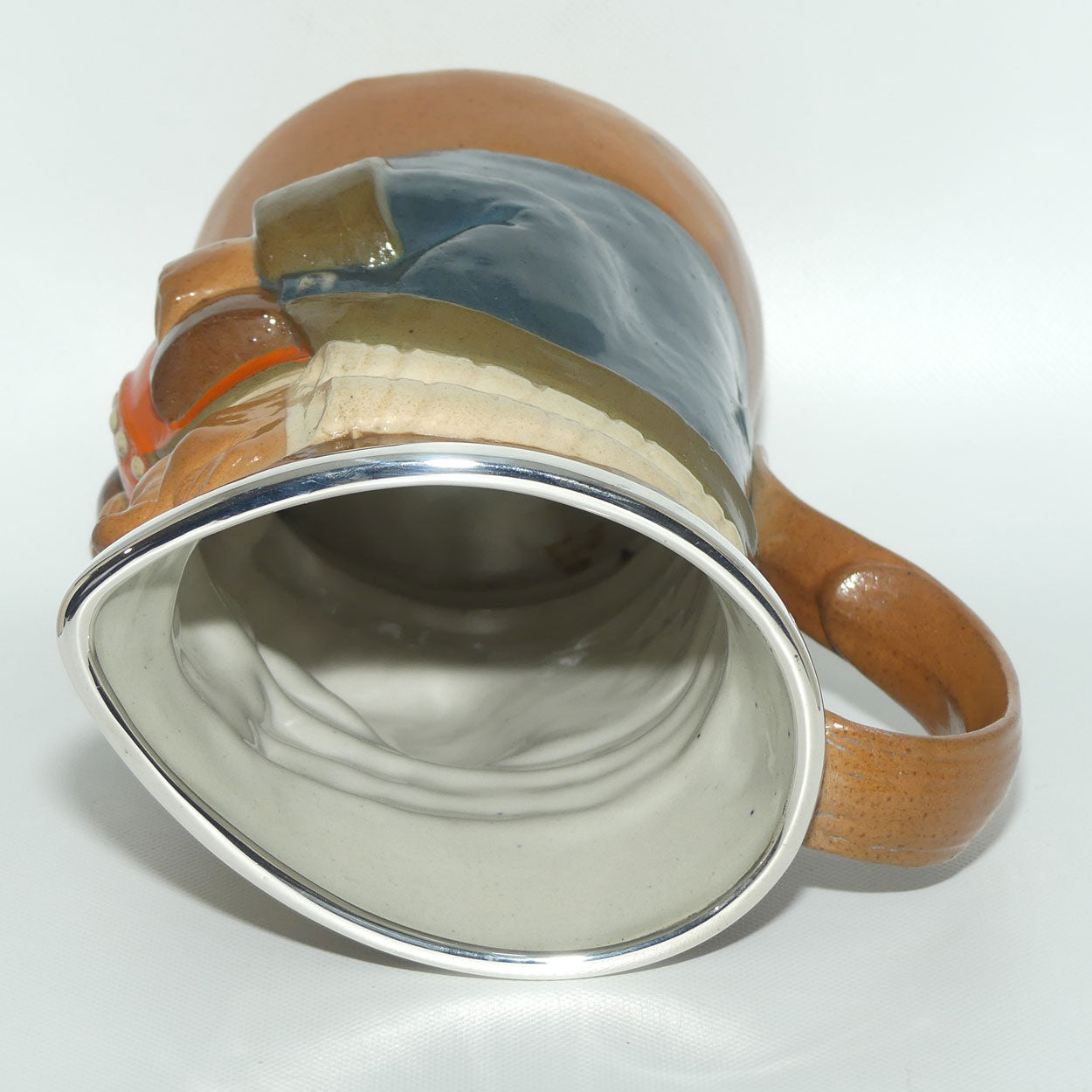 X8572 Royal Doulton Lambeth Harry Simeon The Standing Man Medium toby | Smiling Face, Orange Waistcoat, Blue Jacket | Silver Rim